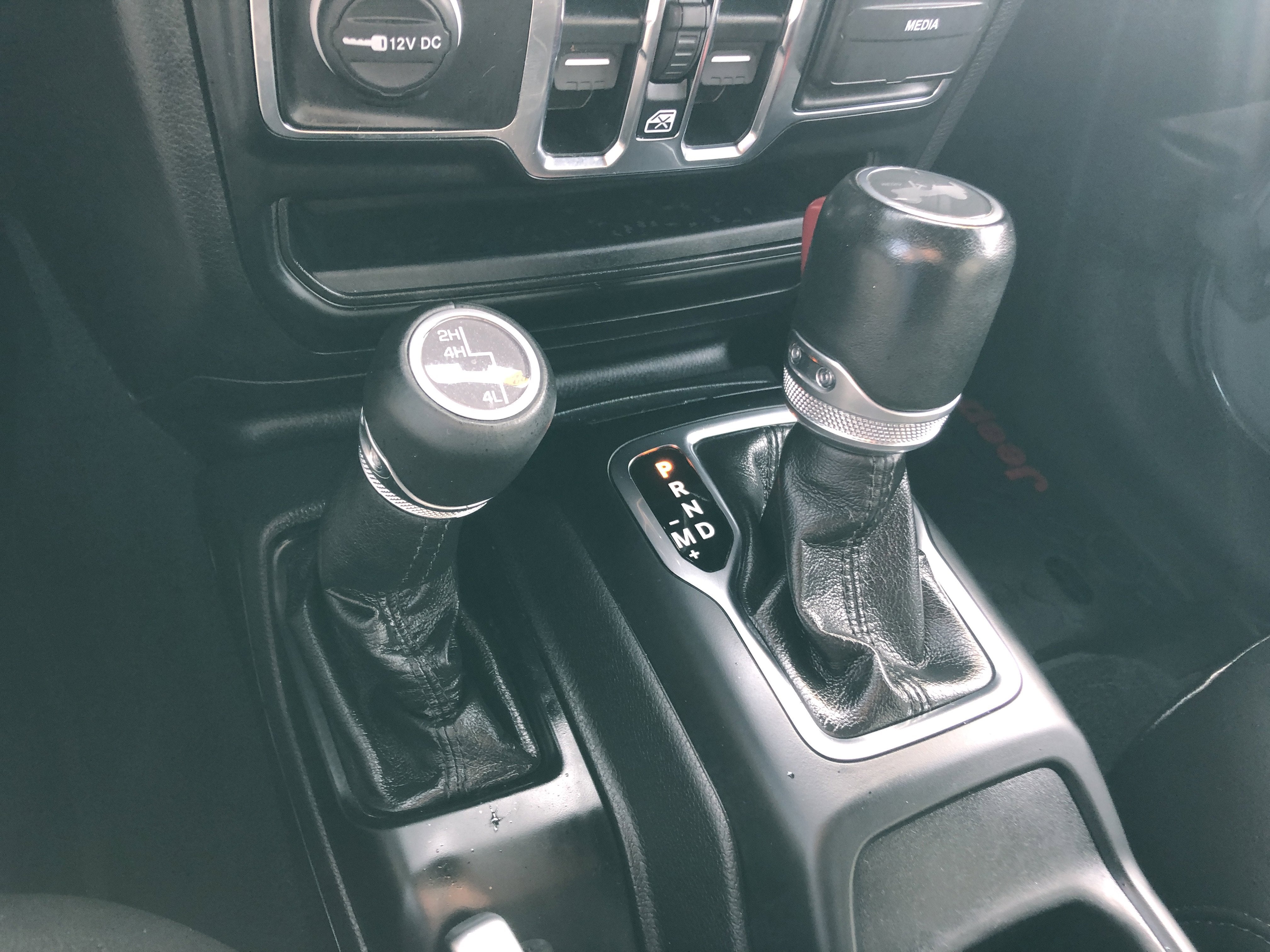 2022 Jeep Wrangler Unlimited Sahara Altitude