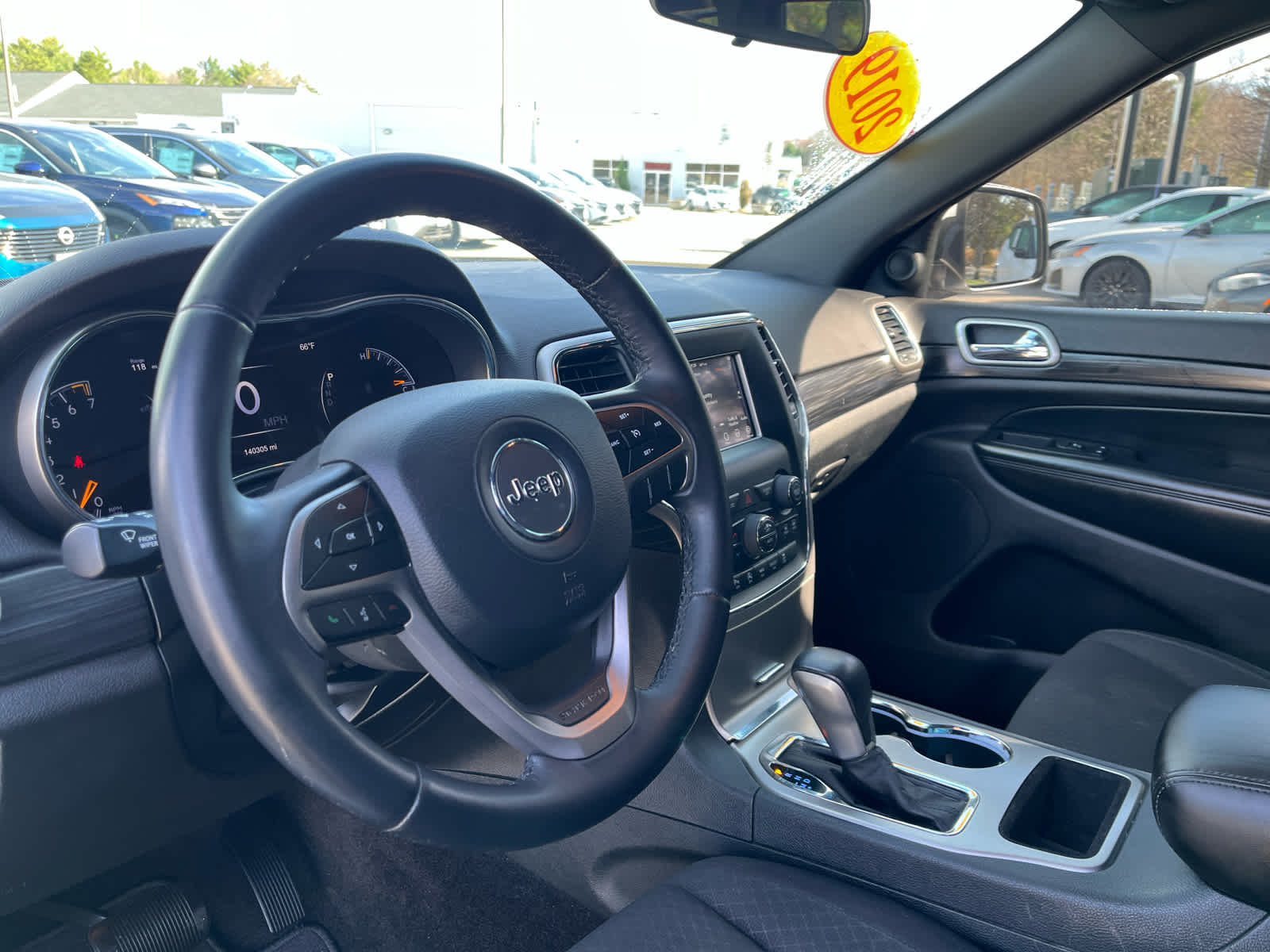 2019 Jeep Grand Cherokee Laredo E