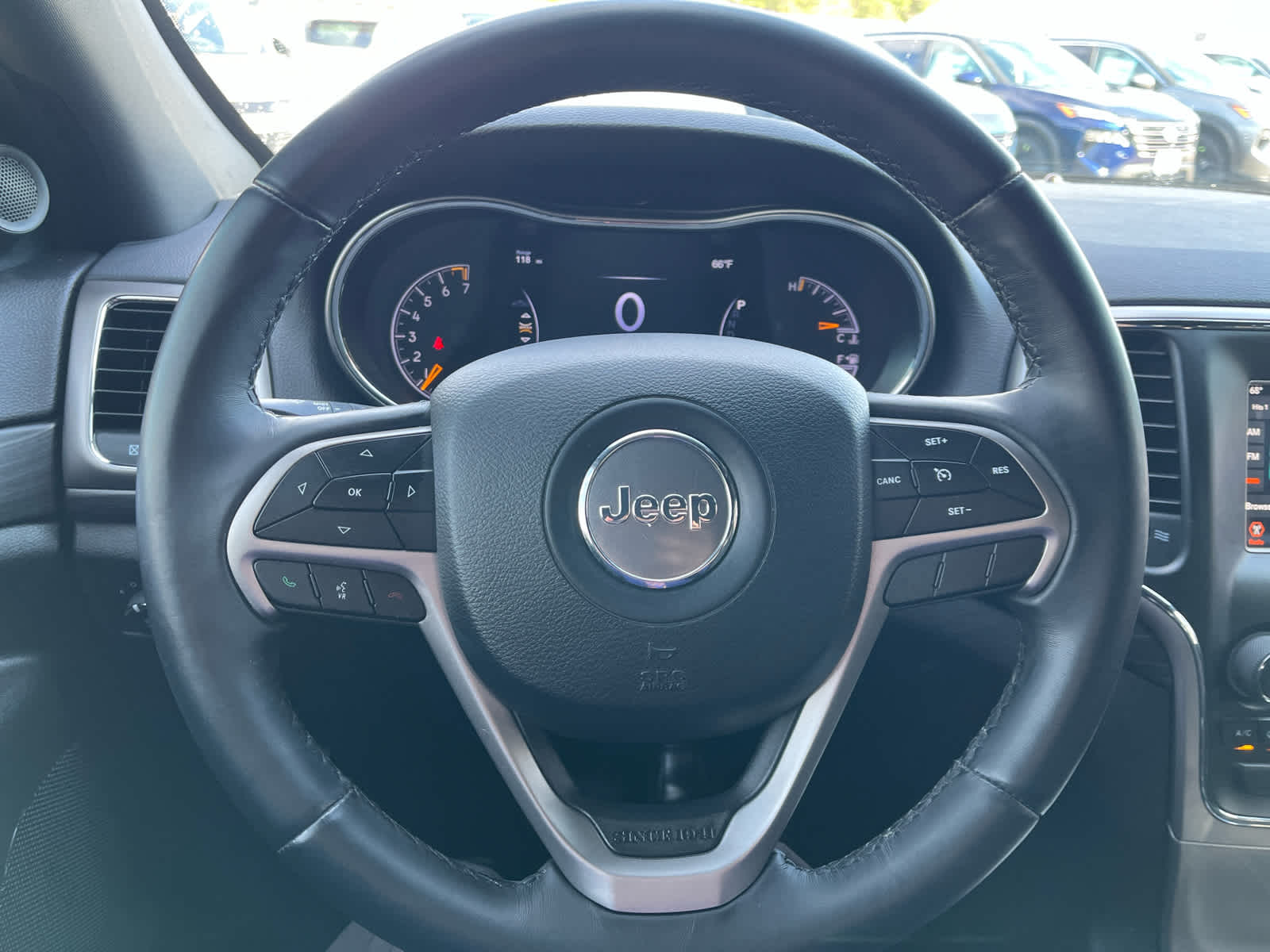 2019 Jeep Grand Cherokee Laredo E