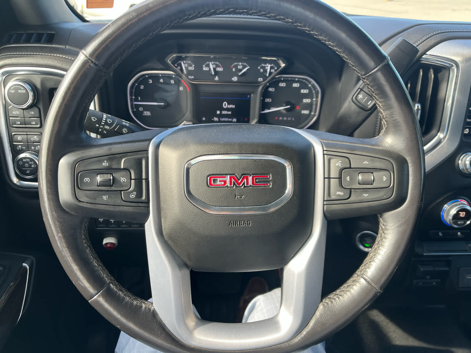 2022 GMC Sierra 3500 HD Chassis Cab SLE