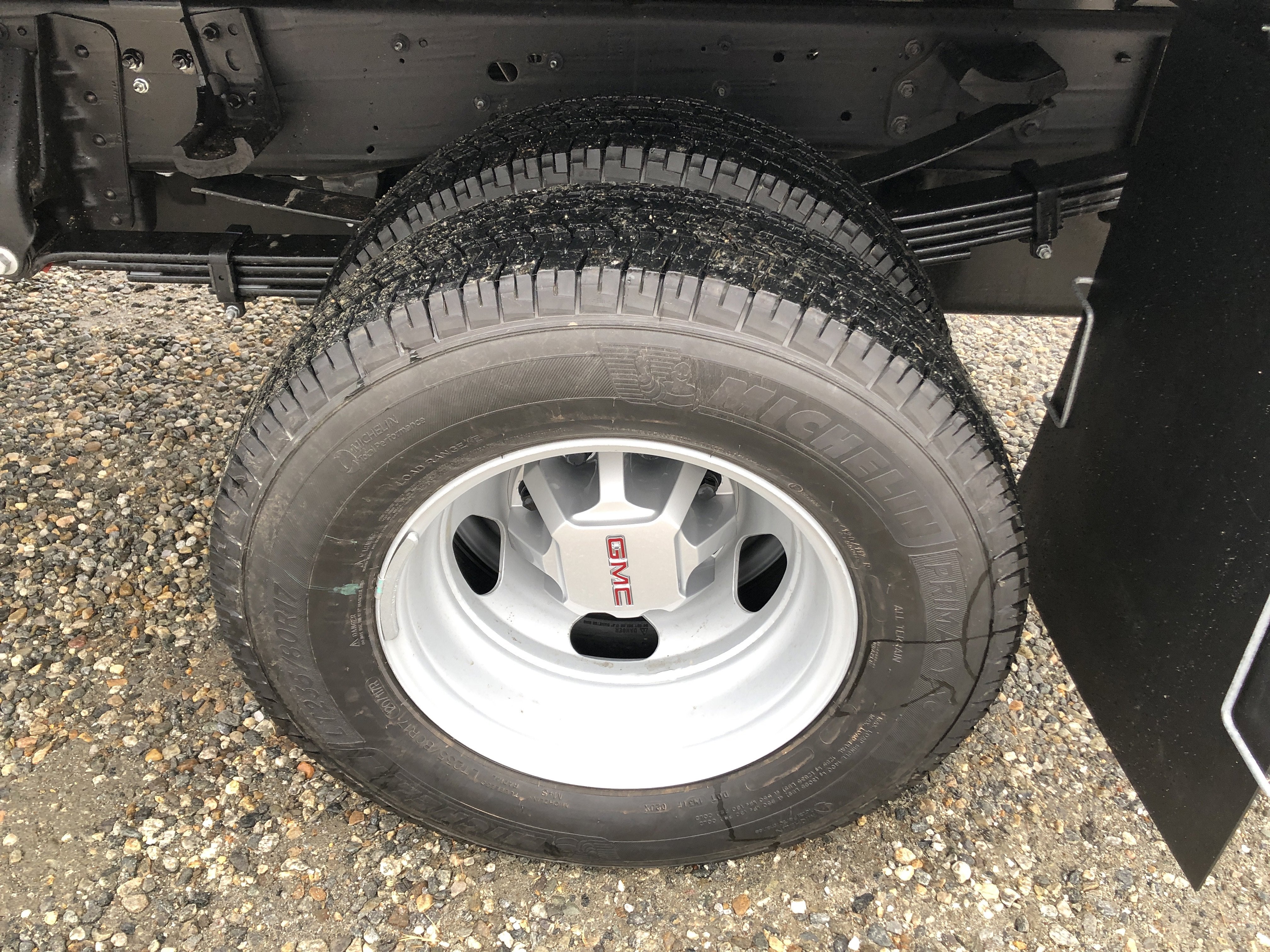 2026 GMC Sierra 3500 HD Chassis Cab Pro