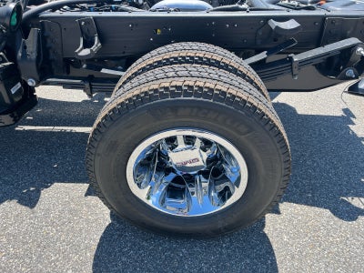 2026 GMC Sierra 3500 HD Chassis Cab SLE