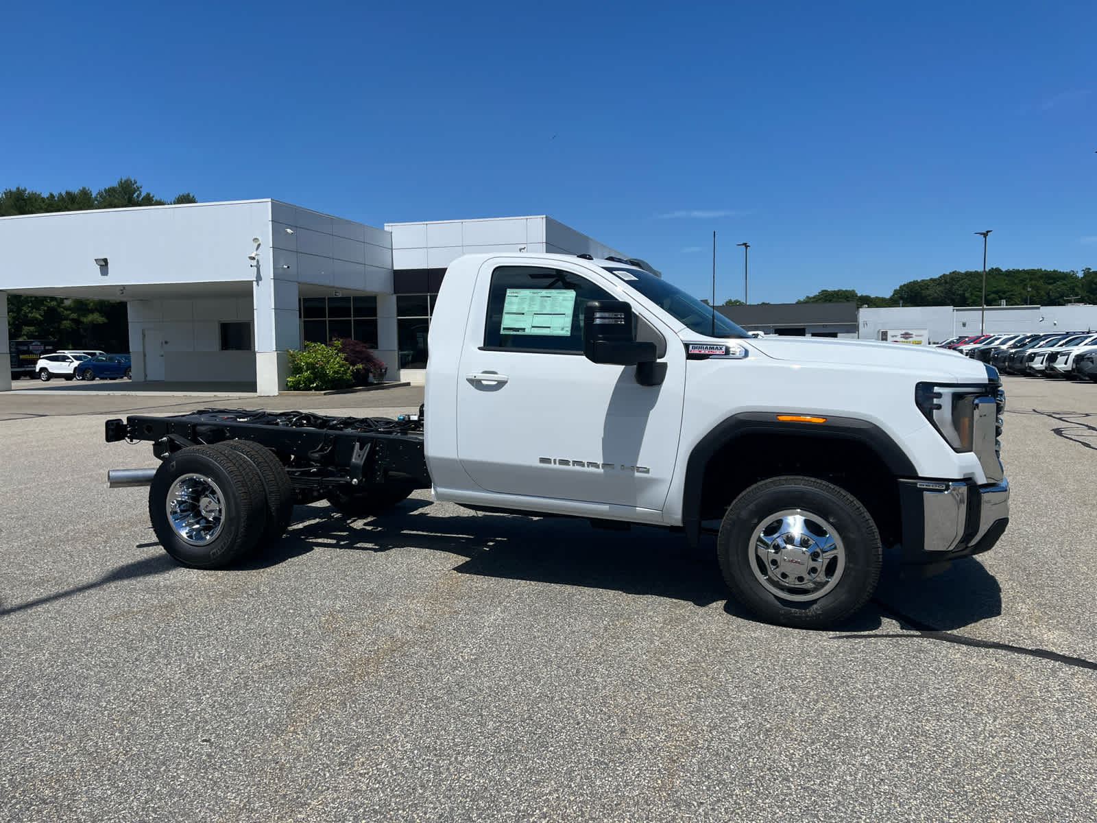 2026 GMC Sierra 3500 HD Chassis Cab SLE