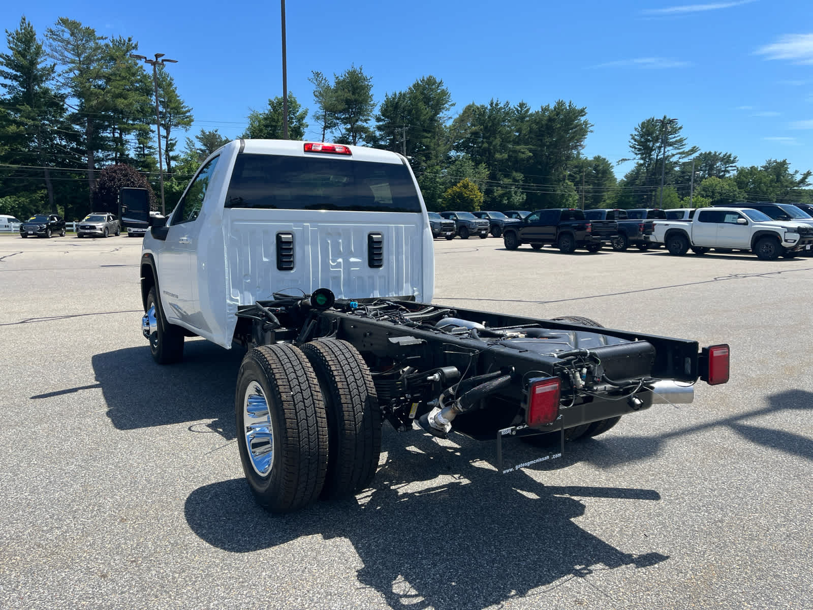 2026 GMC Sierra 3500 HD Chassis Cab SLE