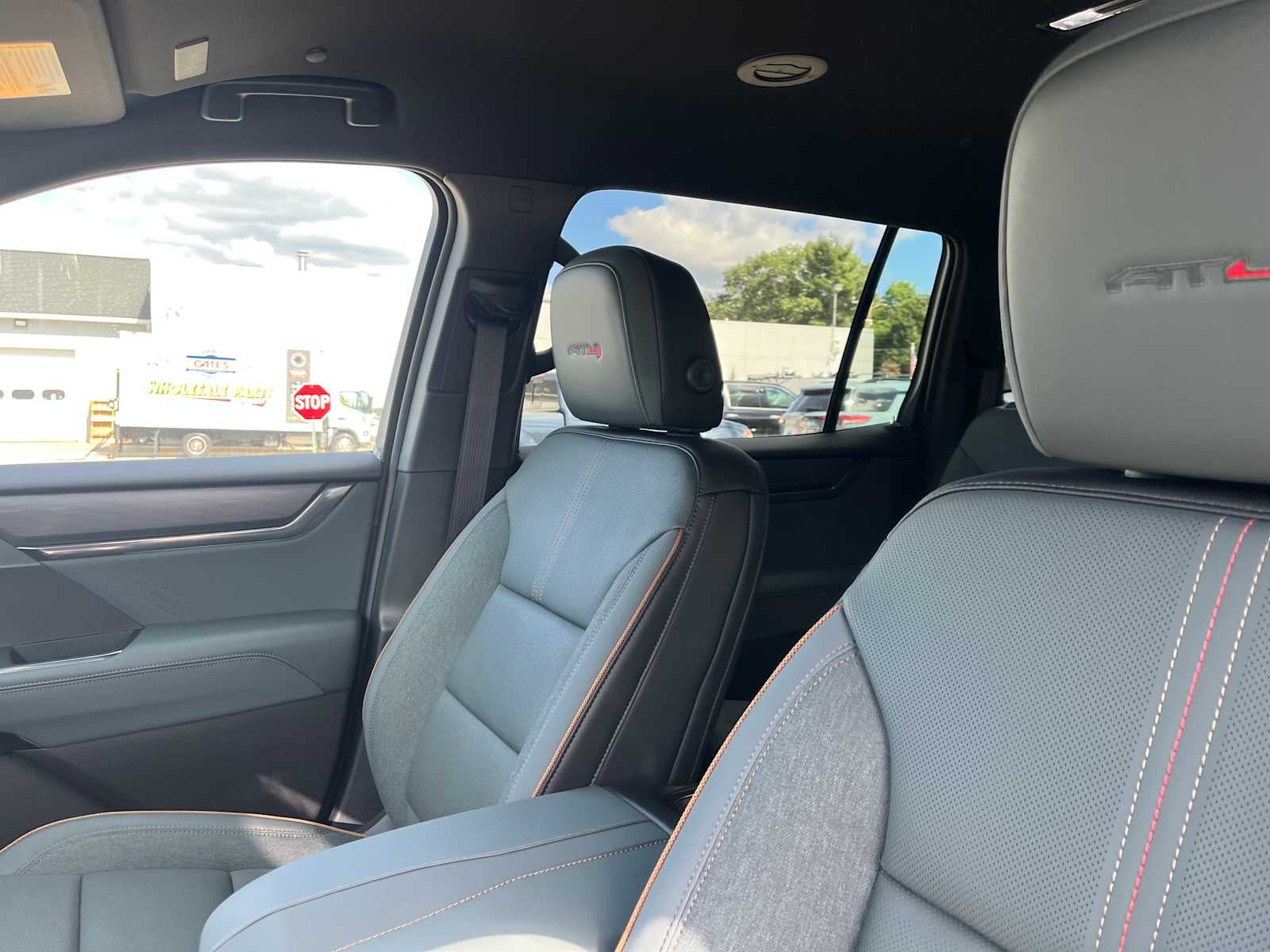 2027 GMC Acadia AT4