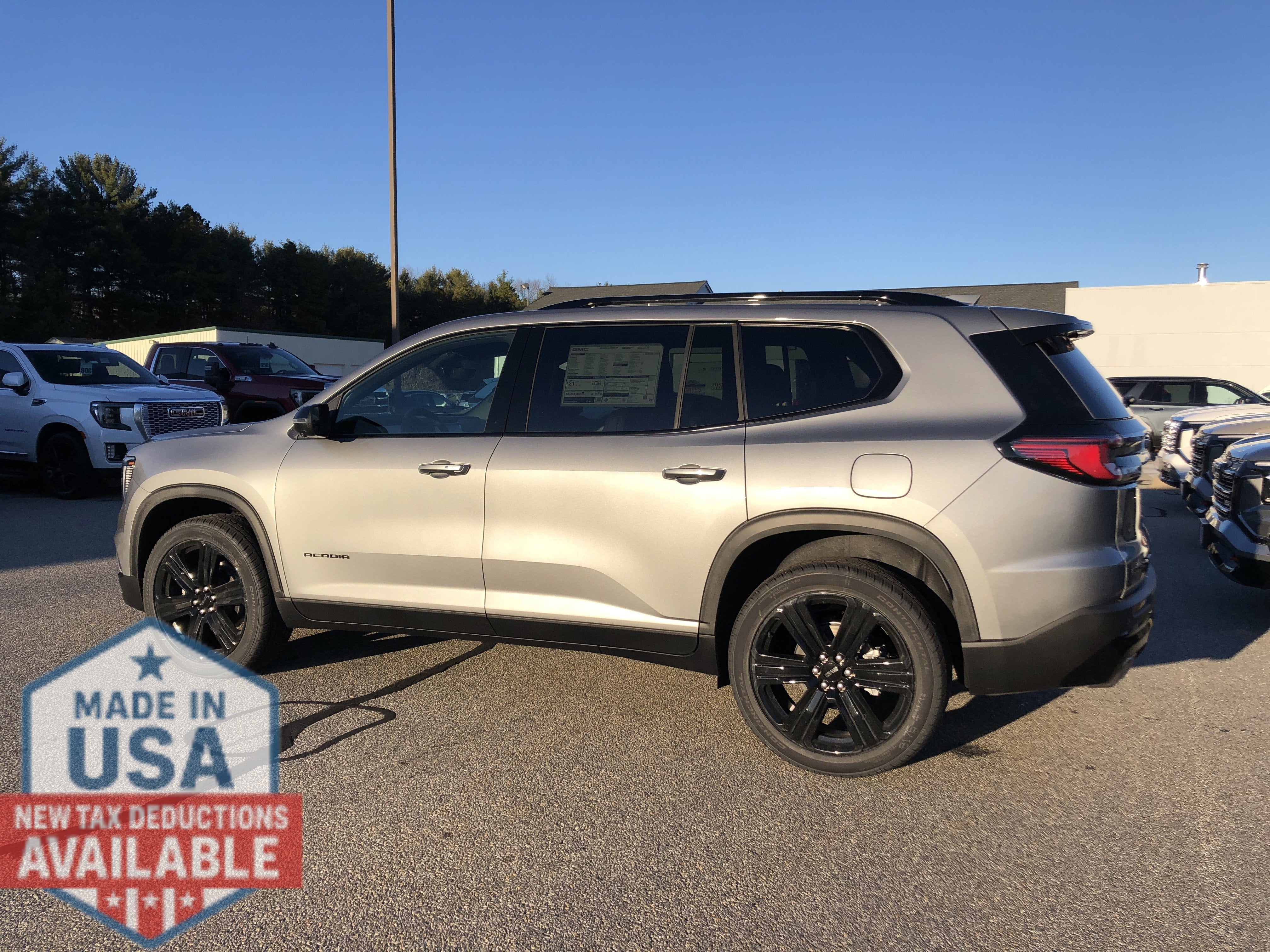 2026 GMC Acadia Elevation