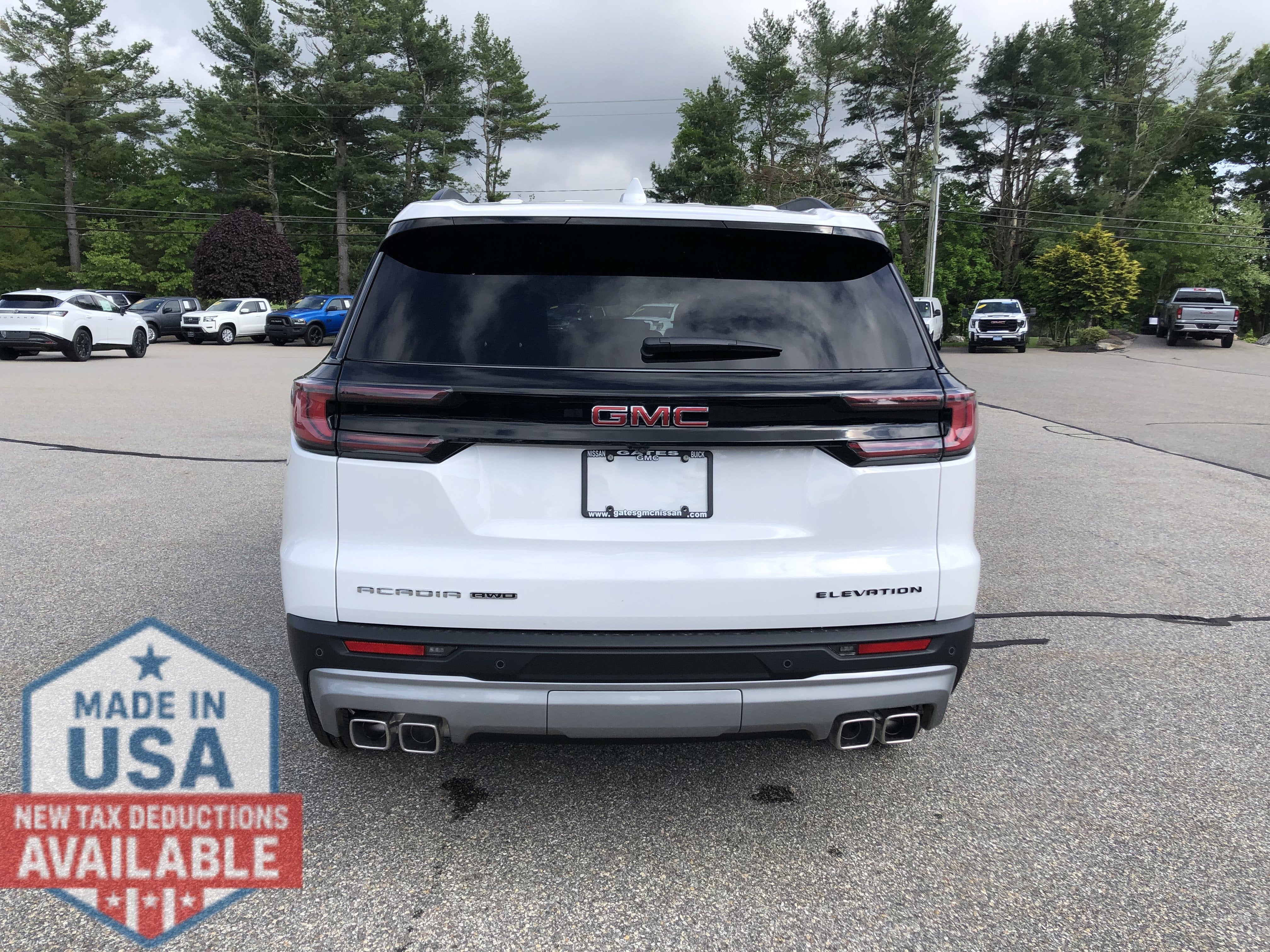 2025 GMC Acadia Elevation