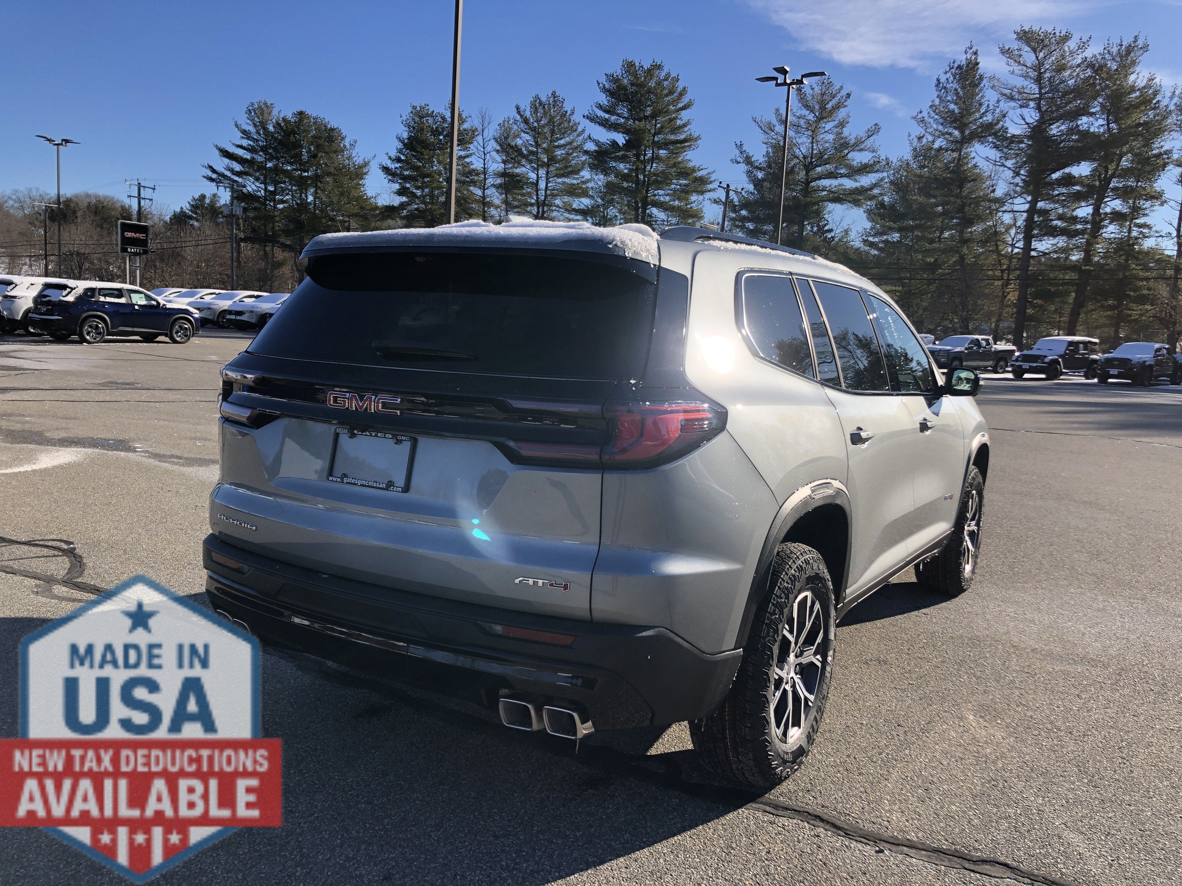 2026 GMC Acadia AT4