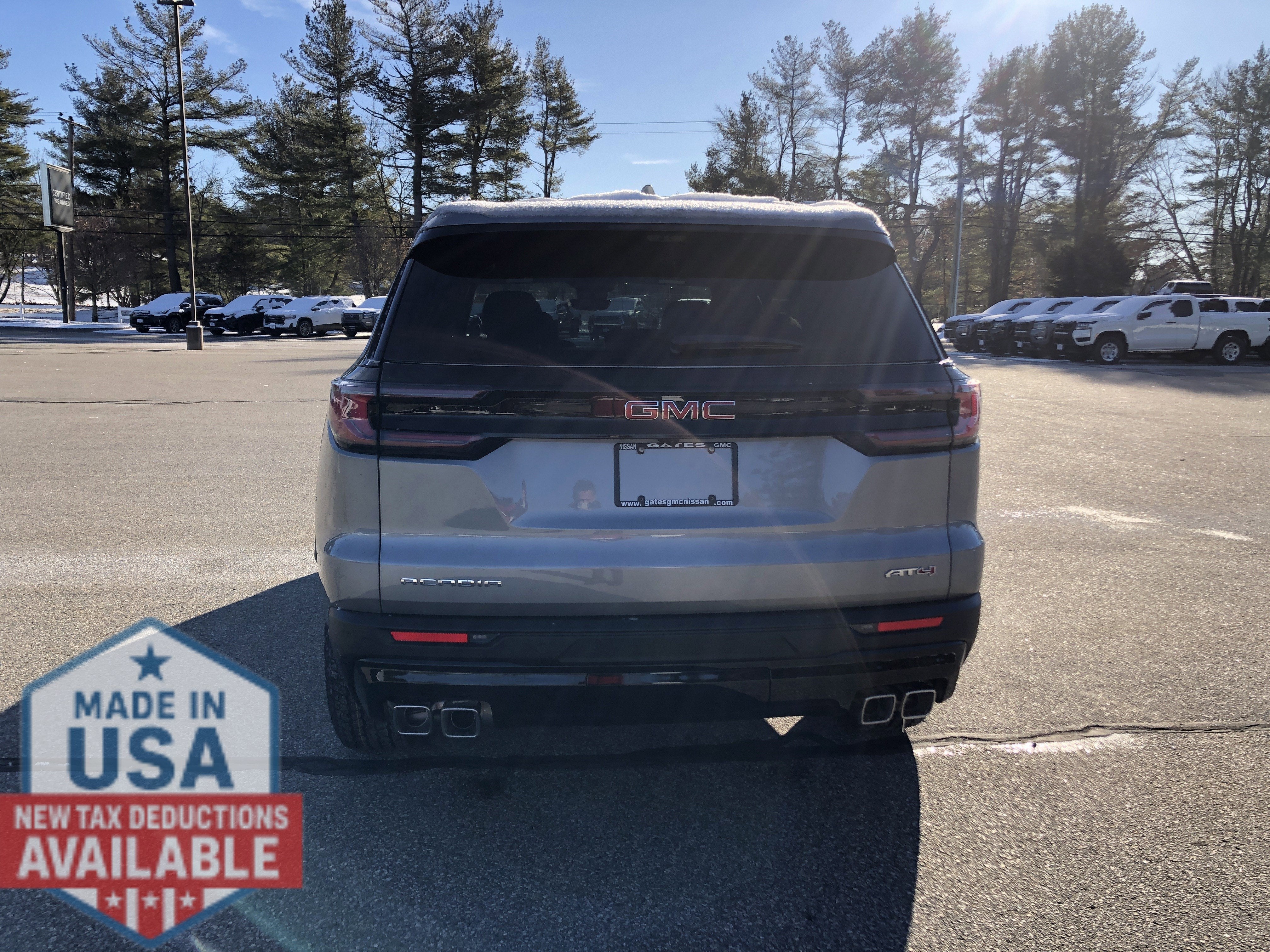 2026 GMC Acadia AT4