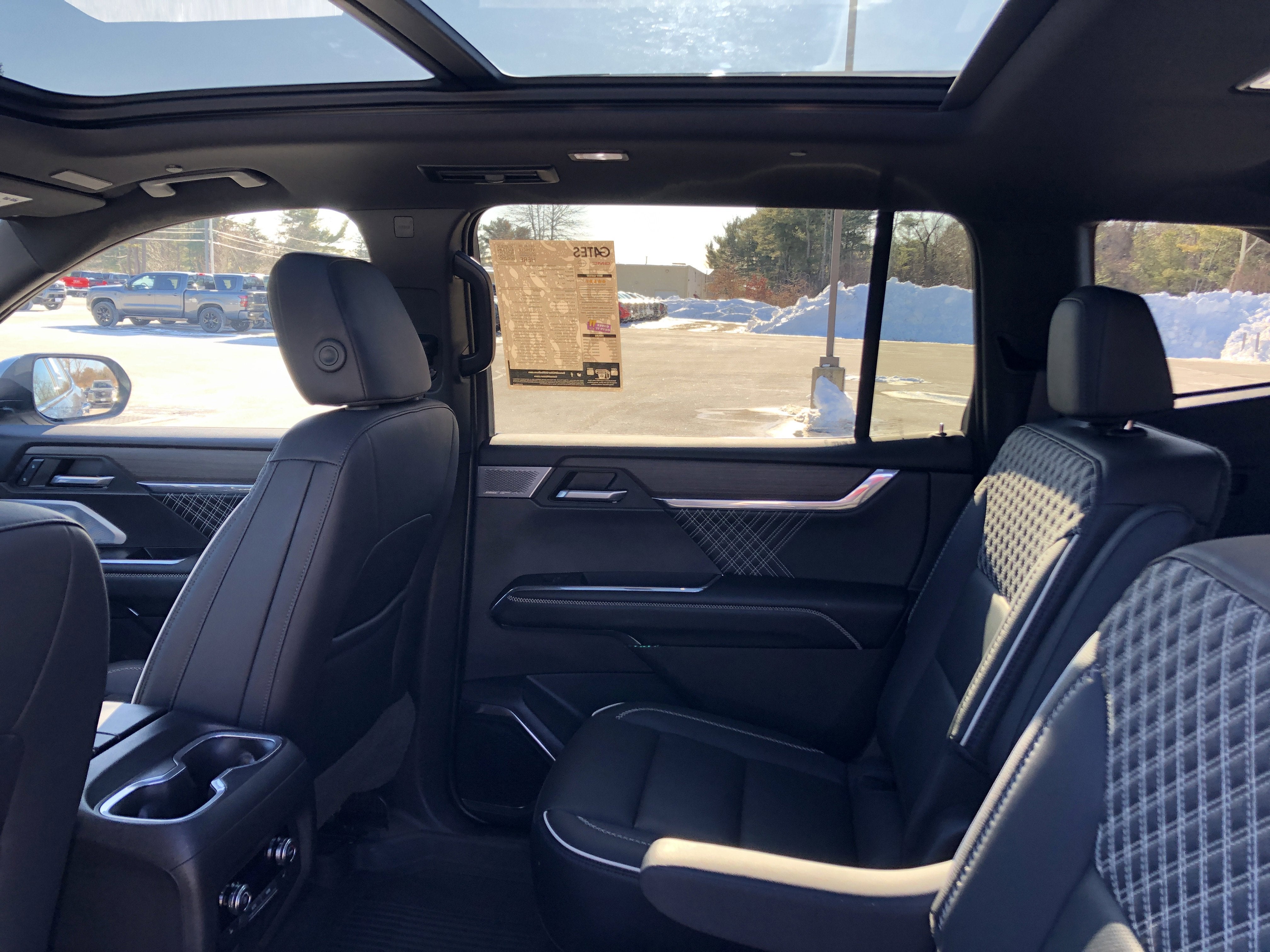 2024 GMC Acadia Denali