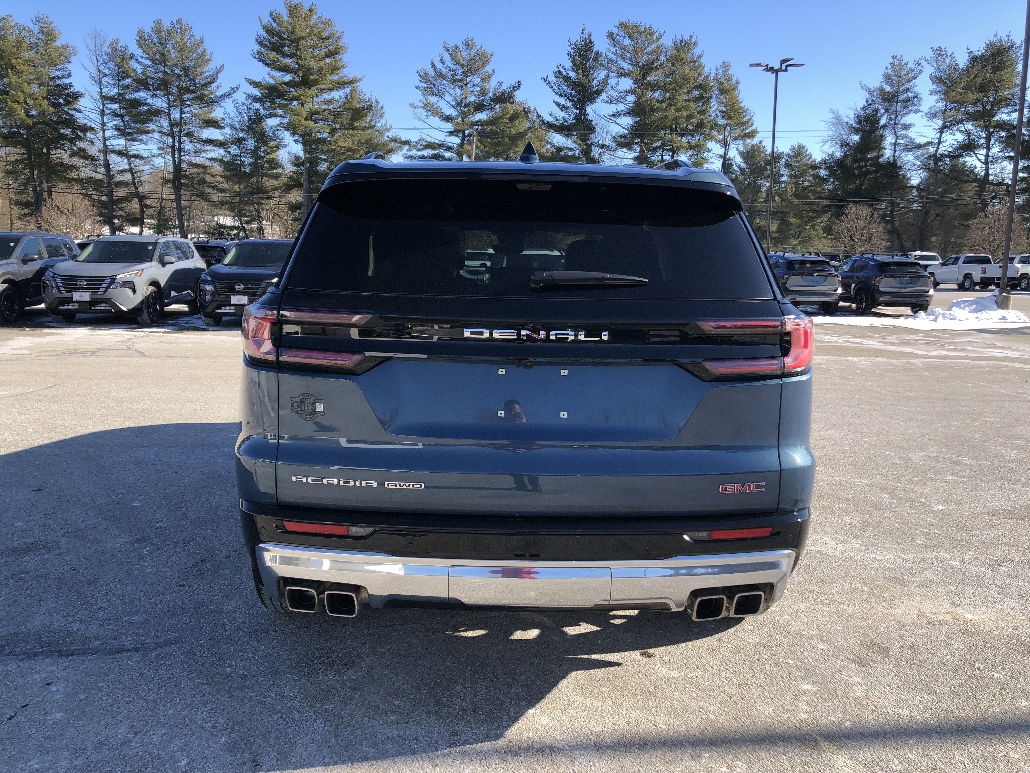 2024 GMC Acadia Denali