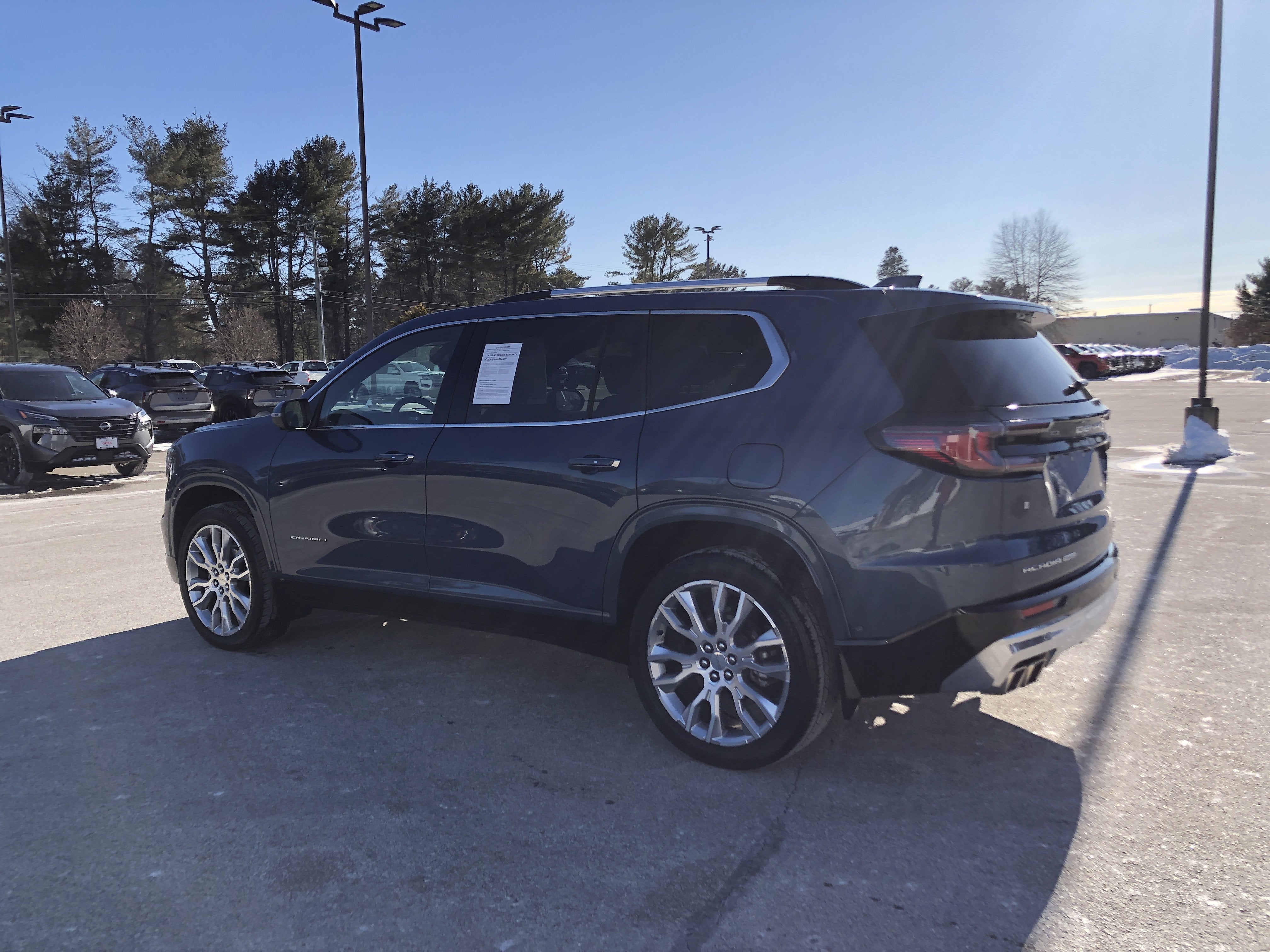 2024 GMC Acadia Denali