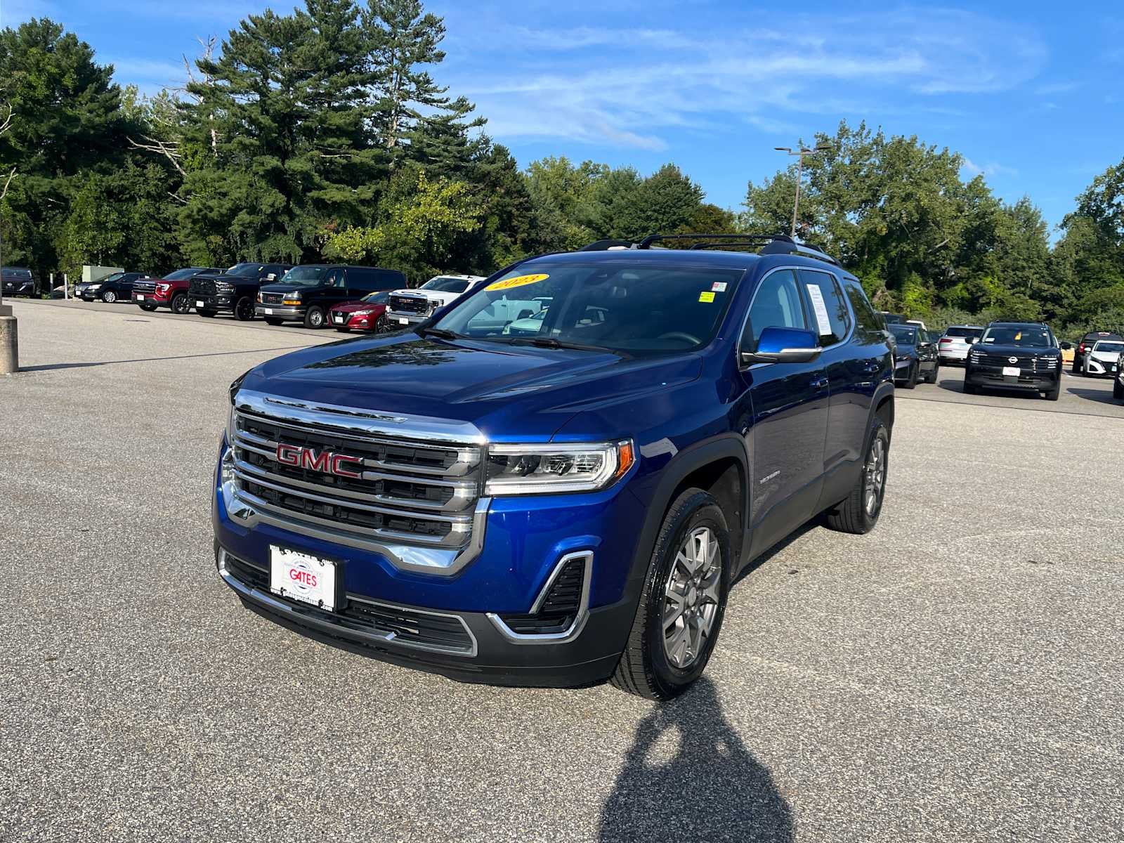 2023 GMC Acadia SLE