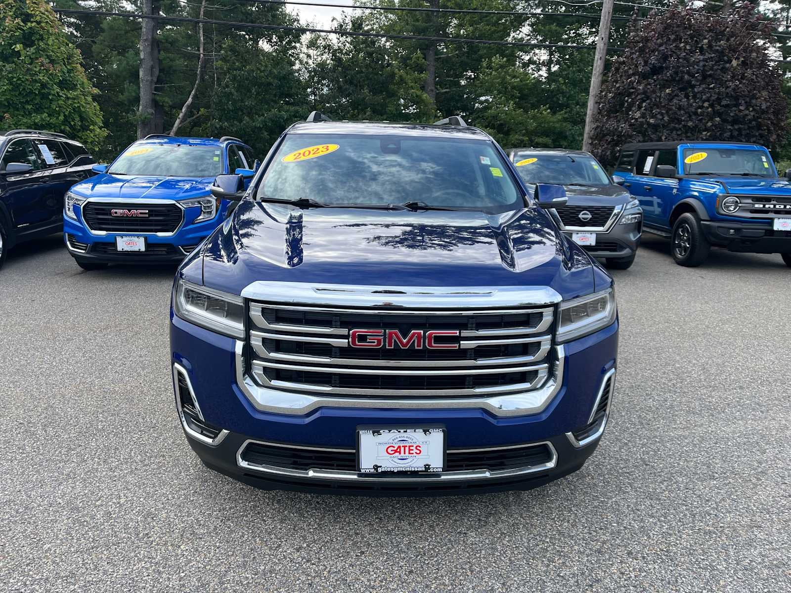 2023 GMC Acadia SLE