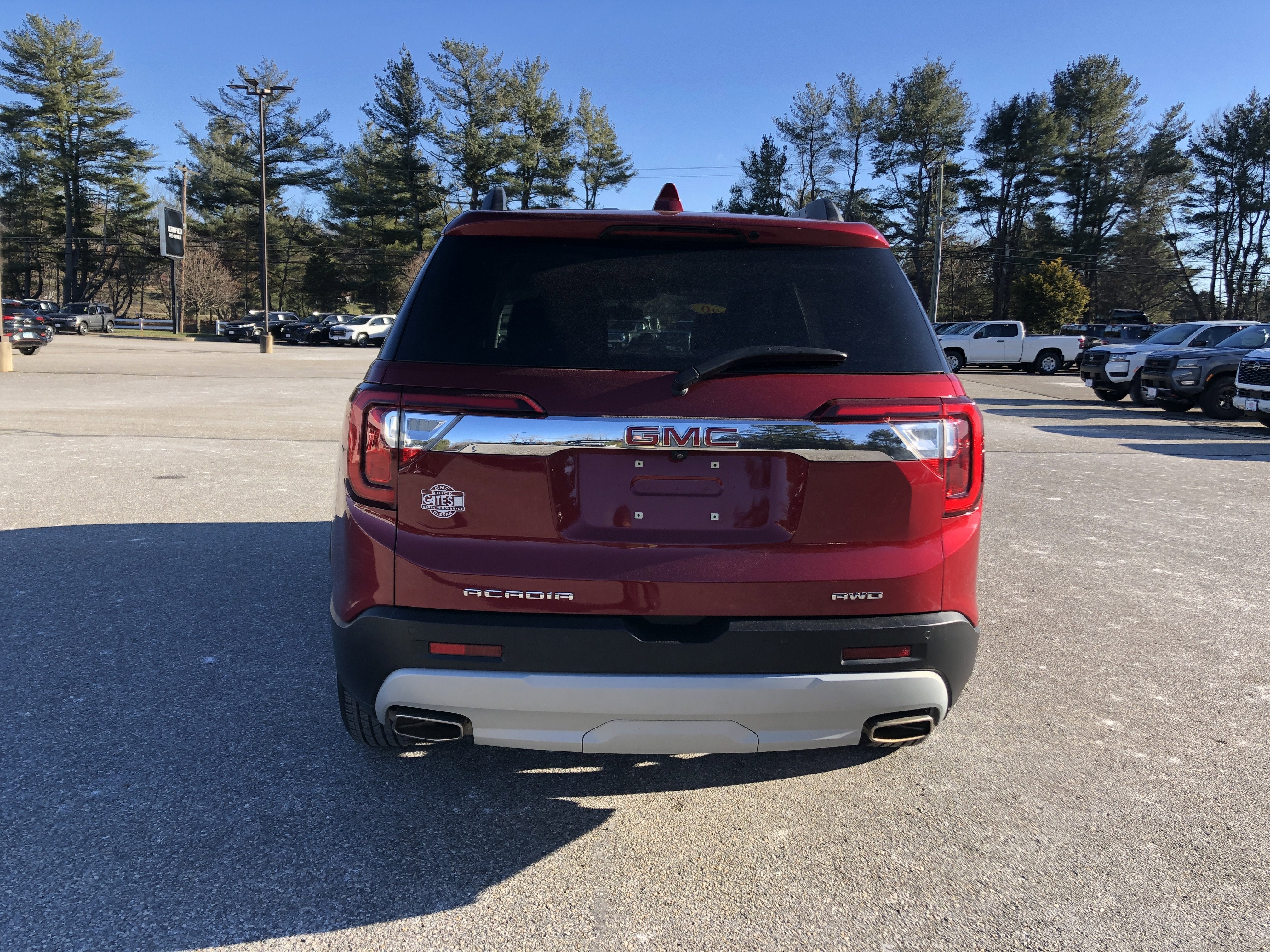 2020 GMC Acadia SLE
