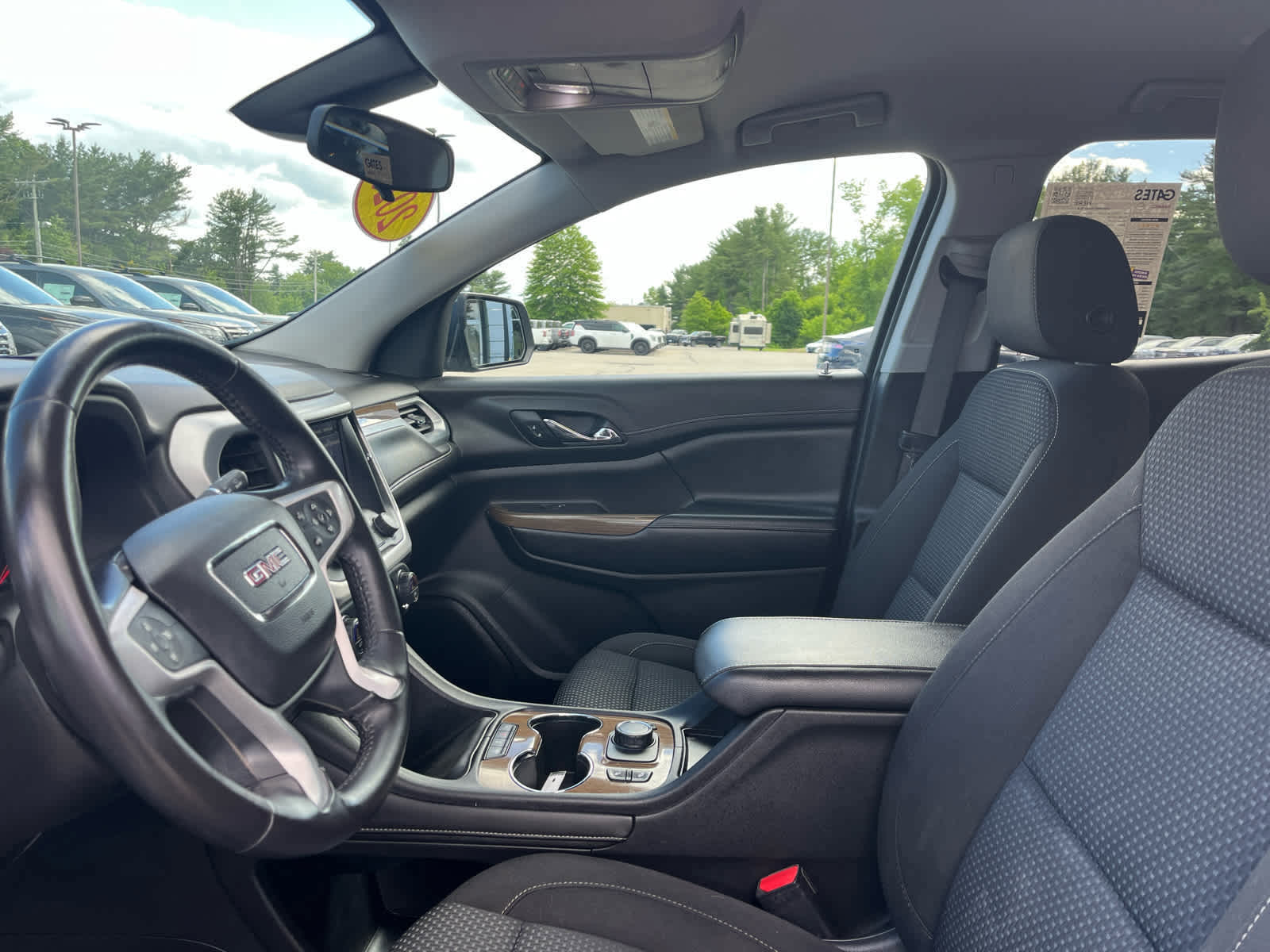 2020 GMC Acadia SLE