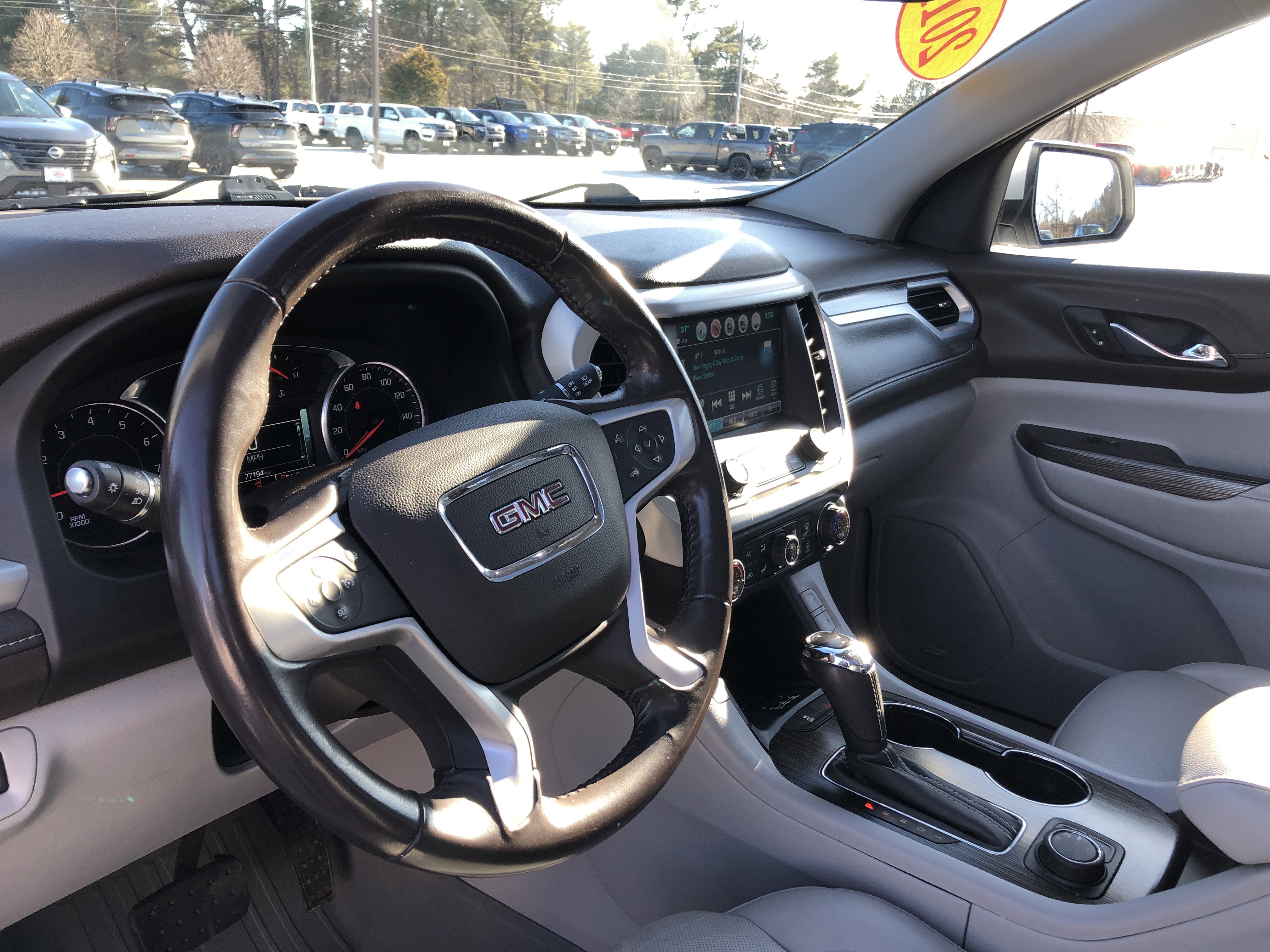 2019 GMC Acadia SLT