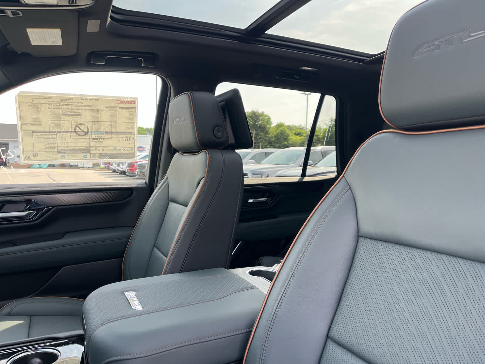2026 GMC Yukon AT4