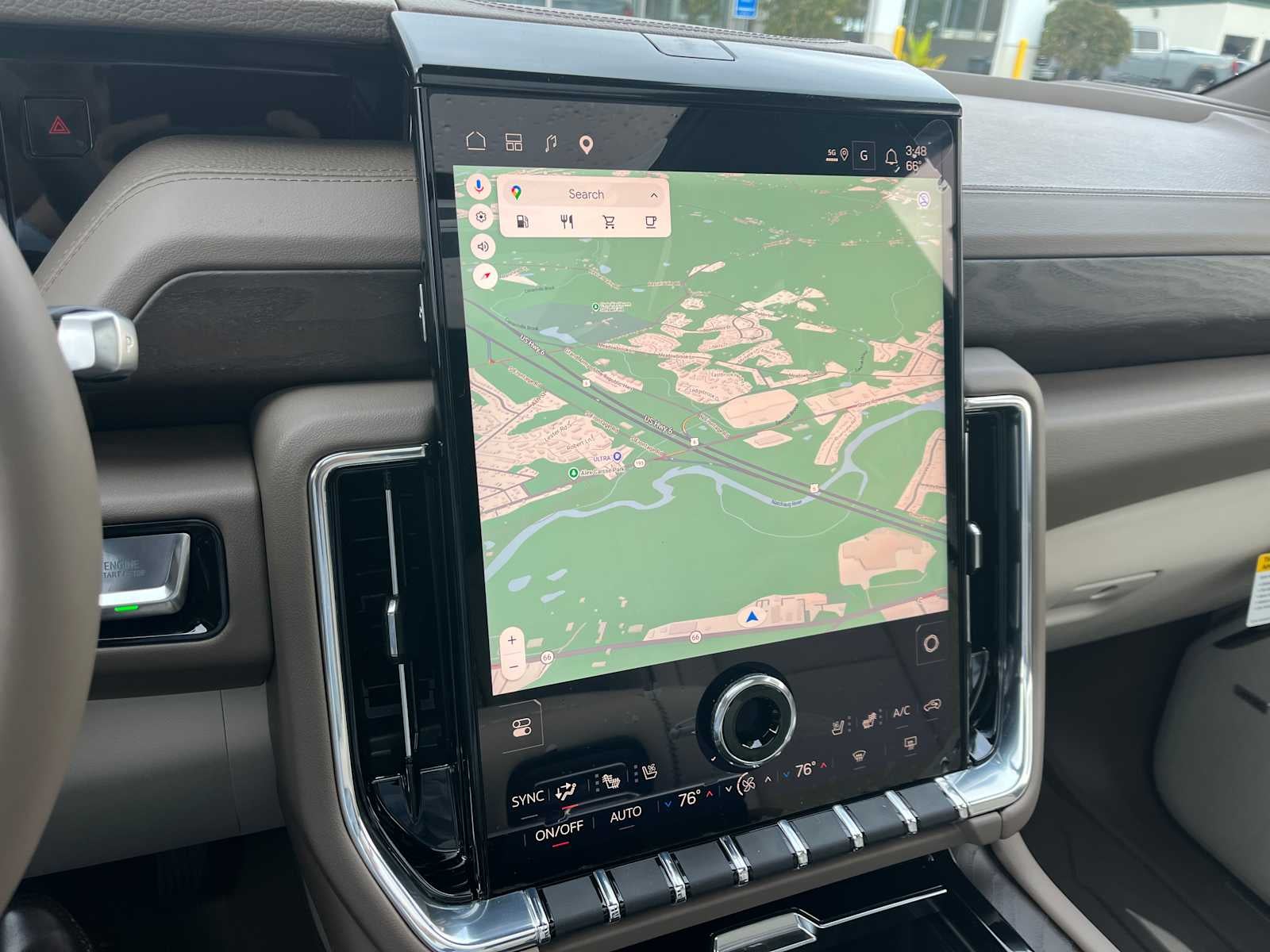 2027 GMC Yukon Denali - Photo 16
