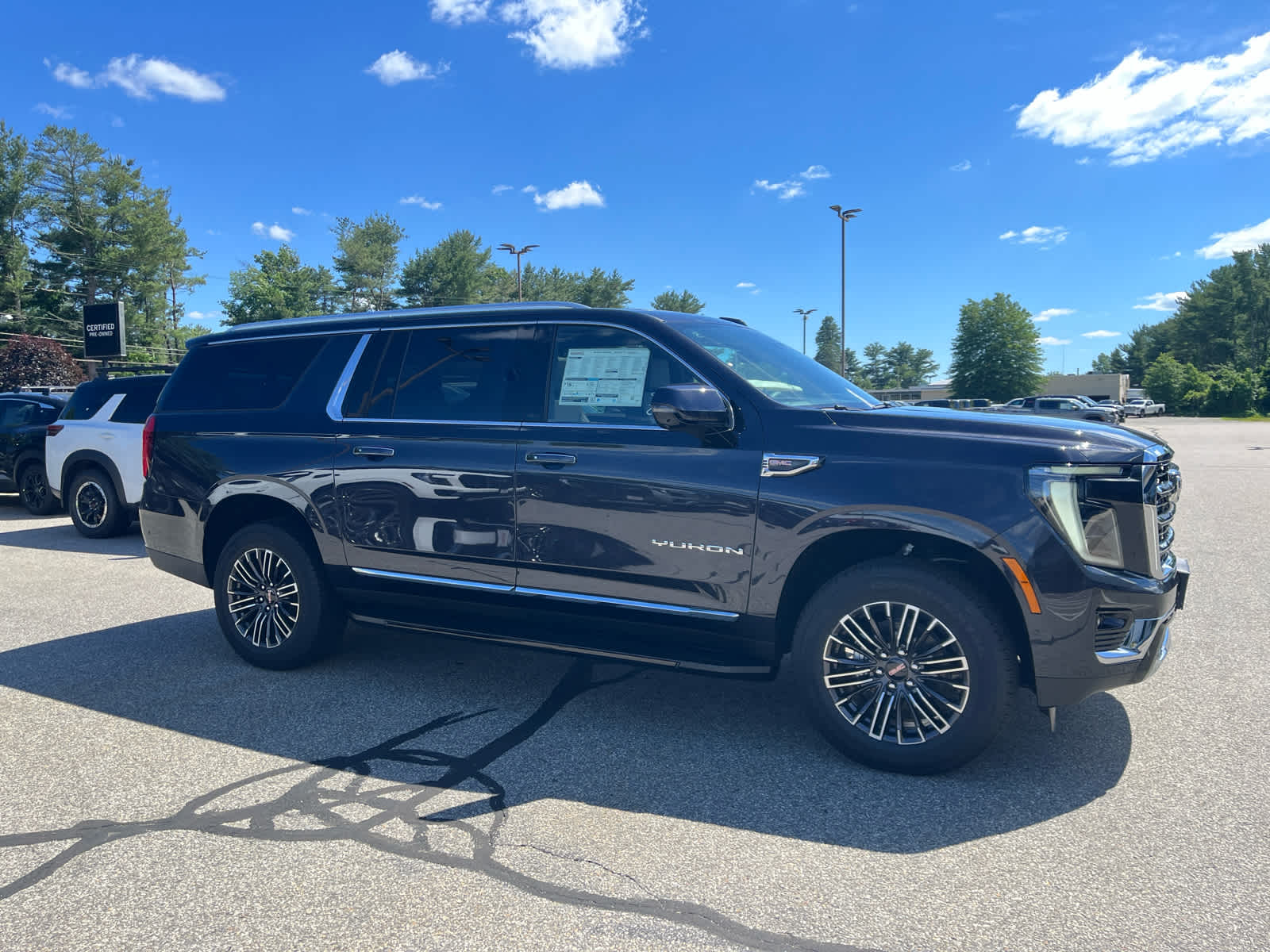 2026 GMC Yukon XL Elevation