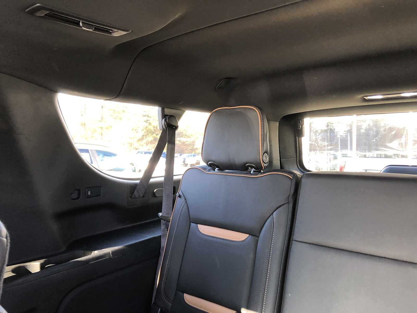 2022 GMC Yukon XL AT4