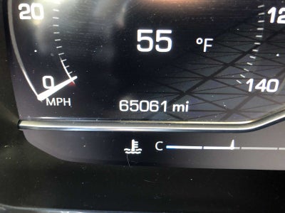 2022 GMC Yukon XL AT4