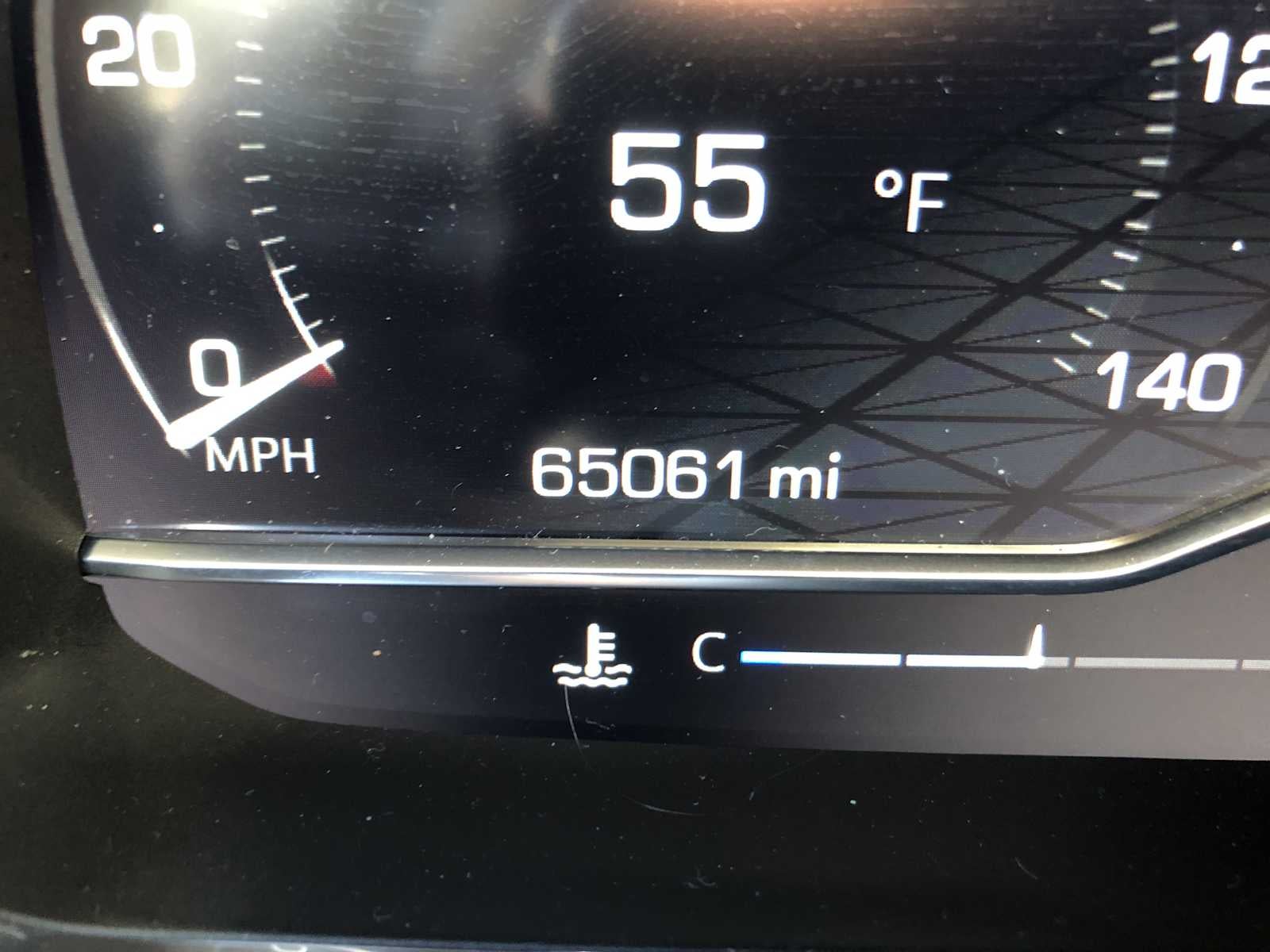 2022 GMC Yukon XL AT4