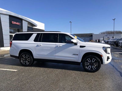 2022 GMC Yukon XL AT4