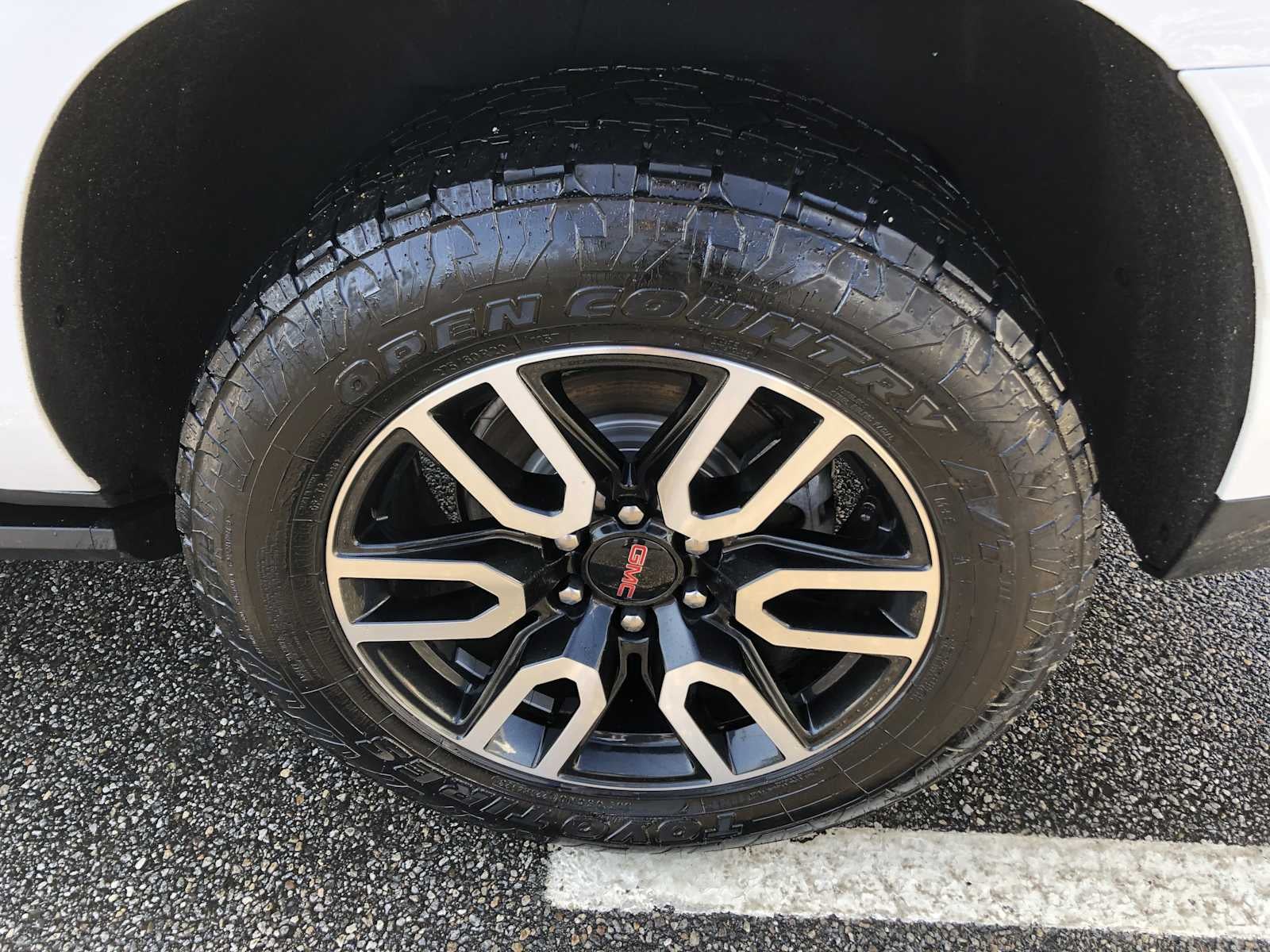 2022 GMC Yukon XL AT4