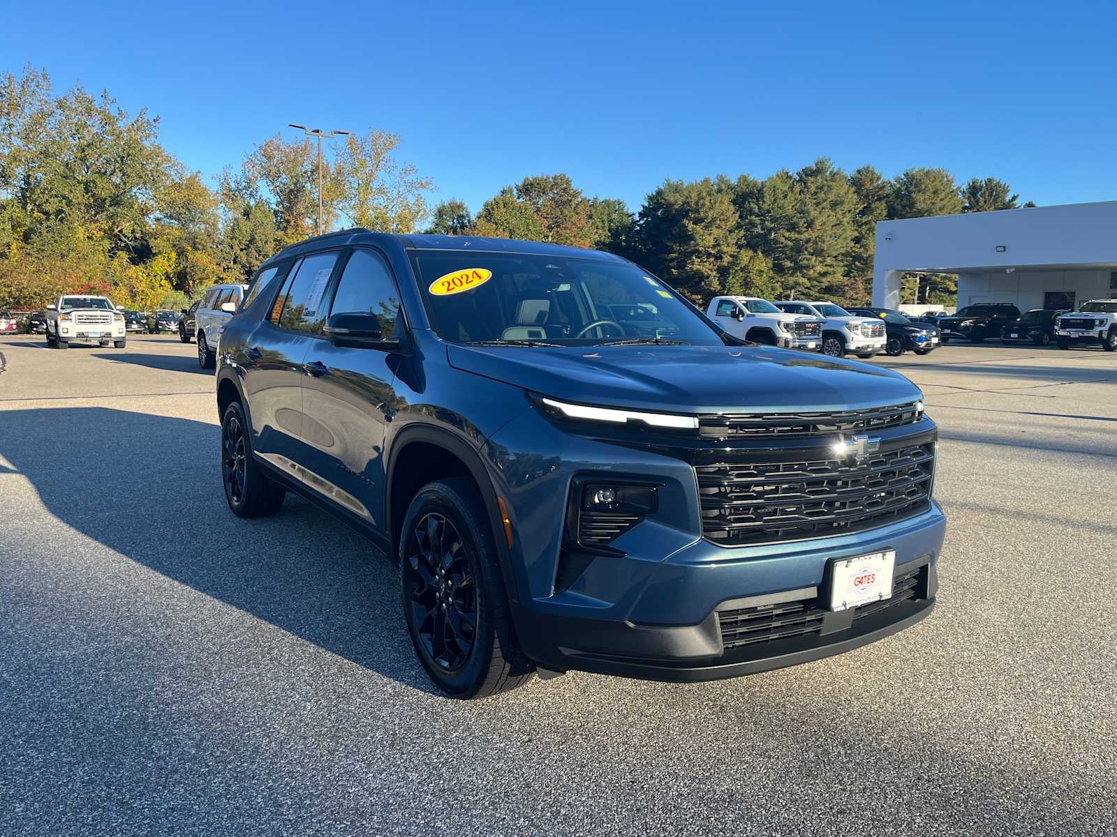 2024 Chevrolet Traverse LT