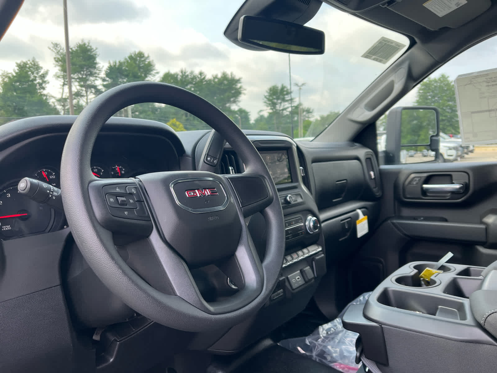 2026 GMC Sierra 3500HD Pro - Photo 12