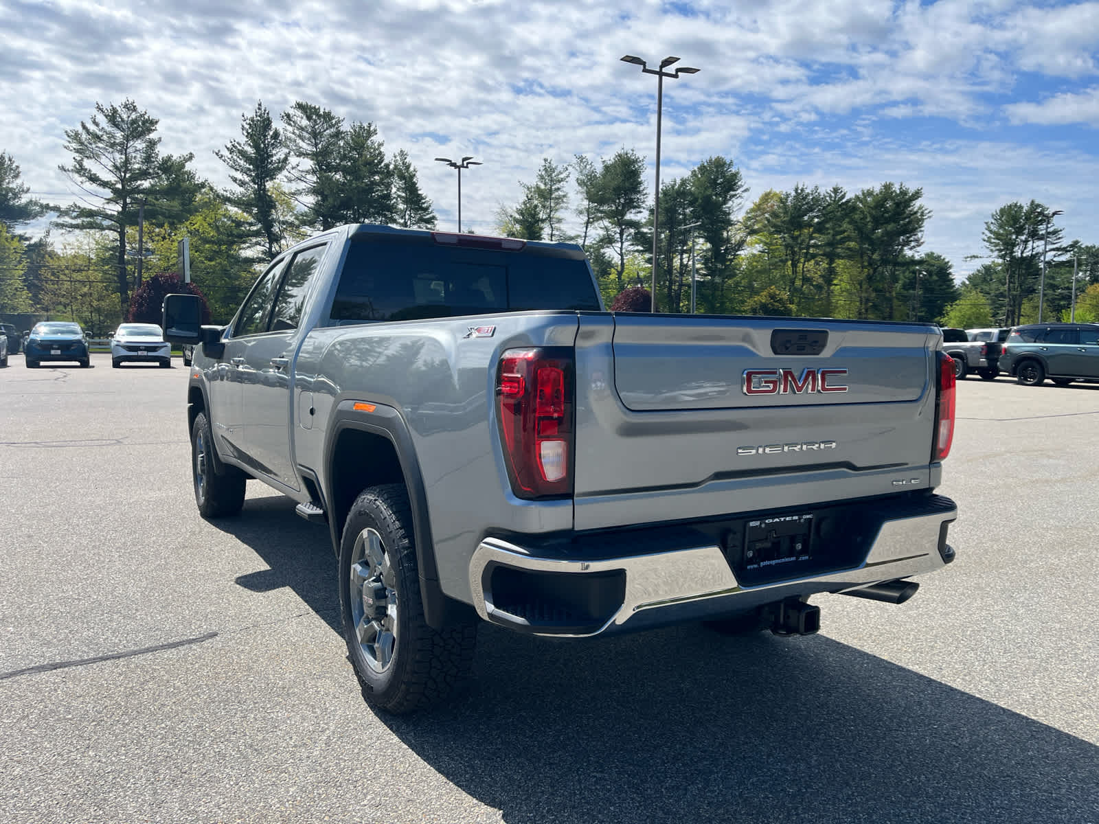 2026 GMC Sierra 2500 HD SLE