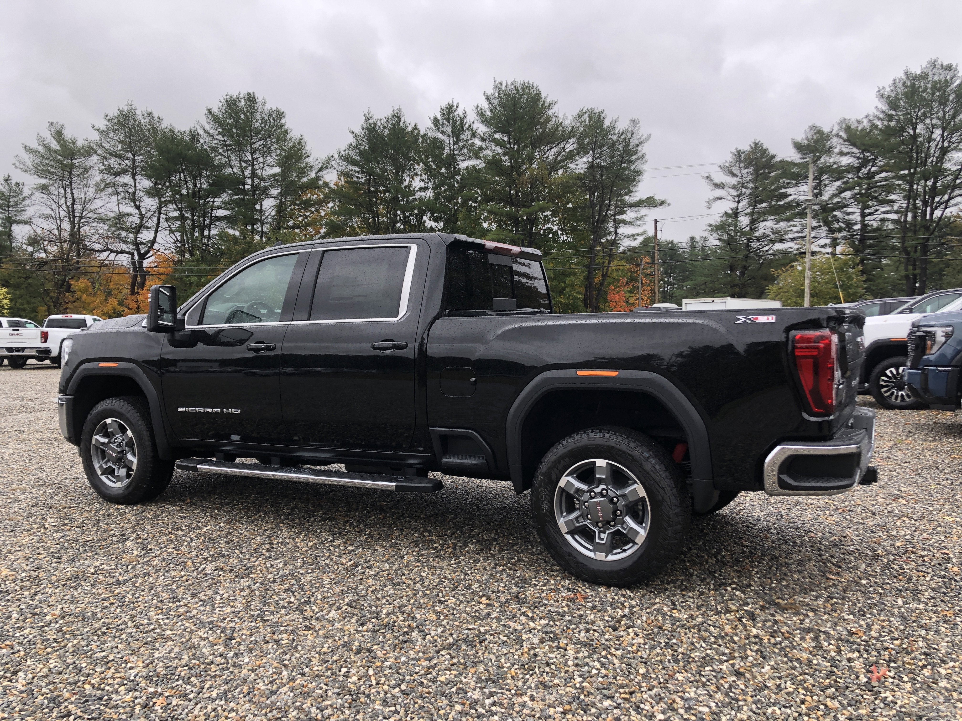 2026 GMC Sierra 2500 HD SLE
