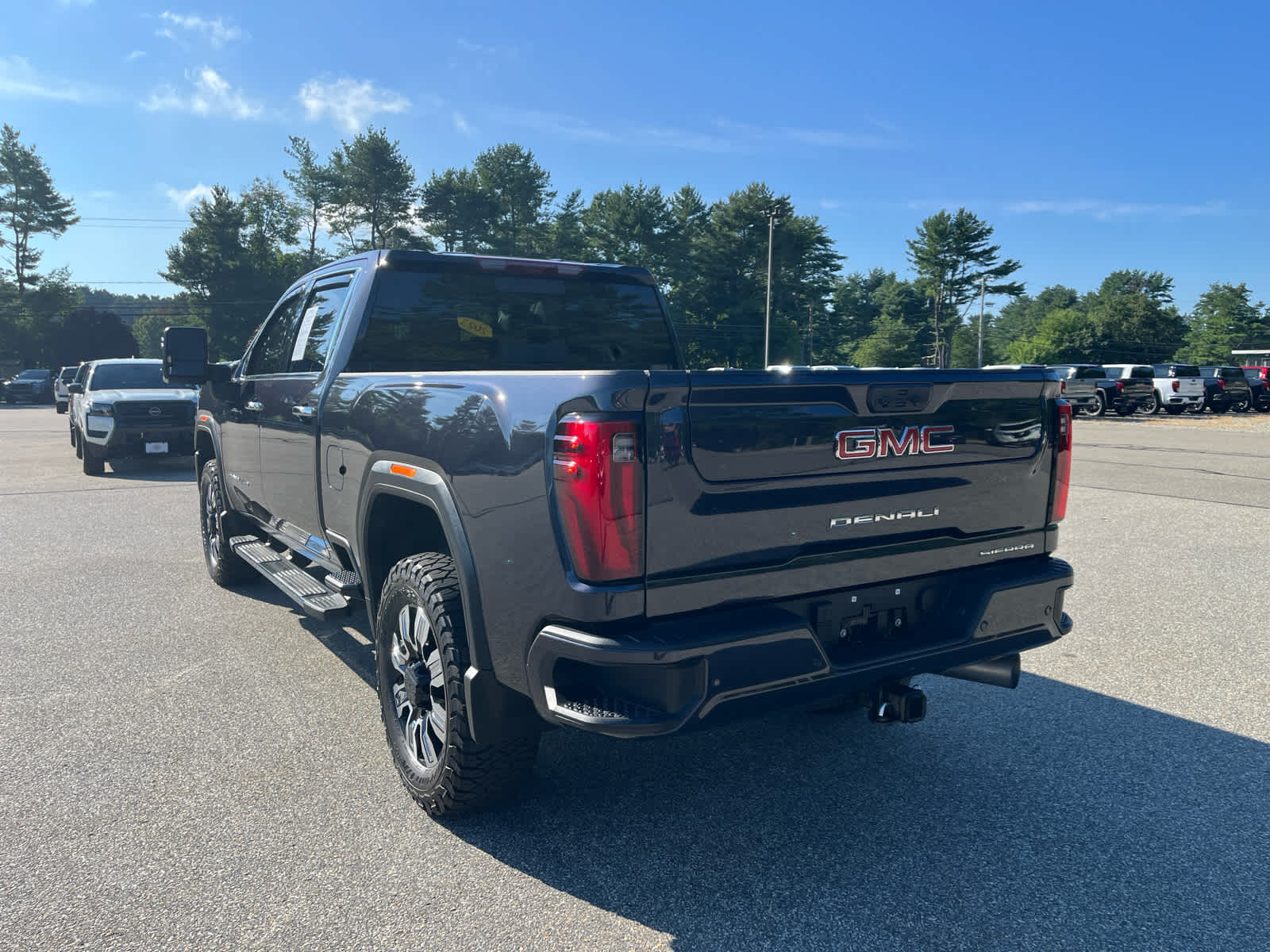 2025 GMC Sierra 2500 HD Denali