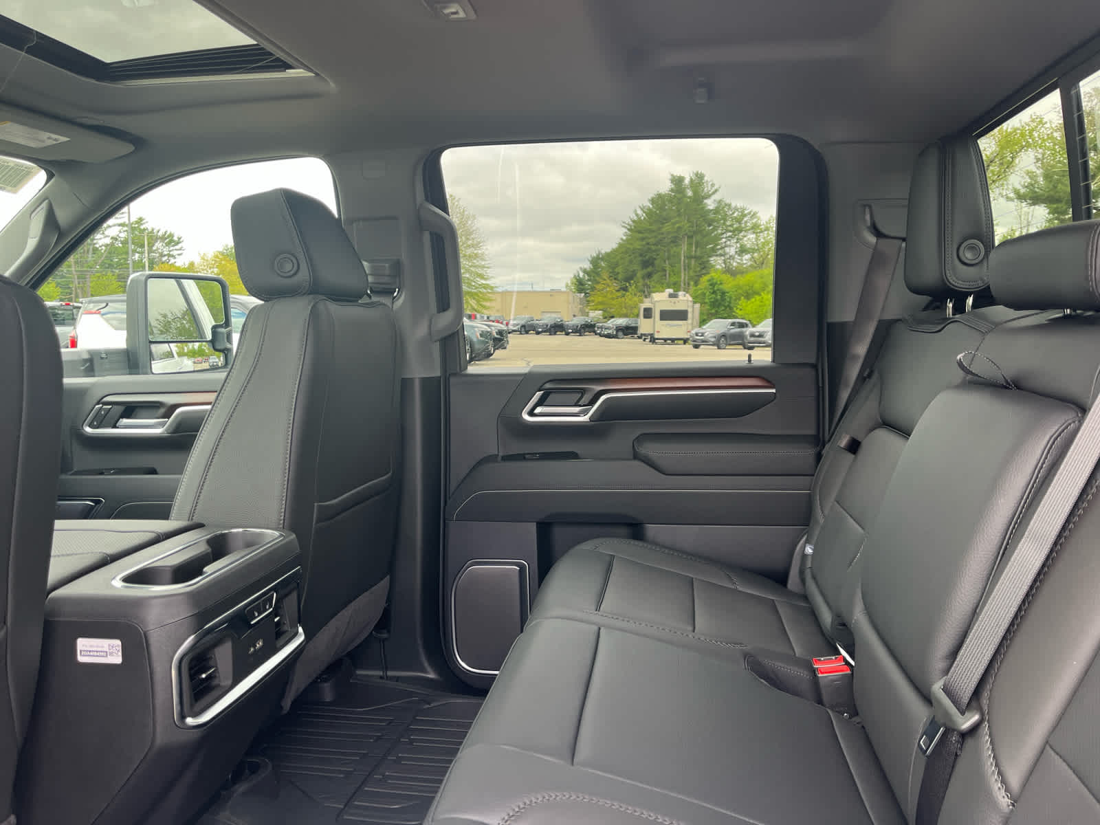 2026 GMC Sierra 3500 HD Denali DRW
