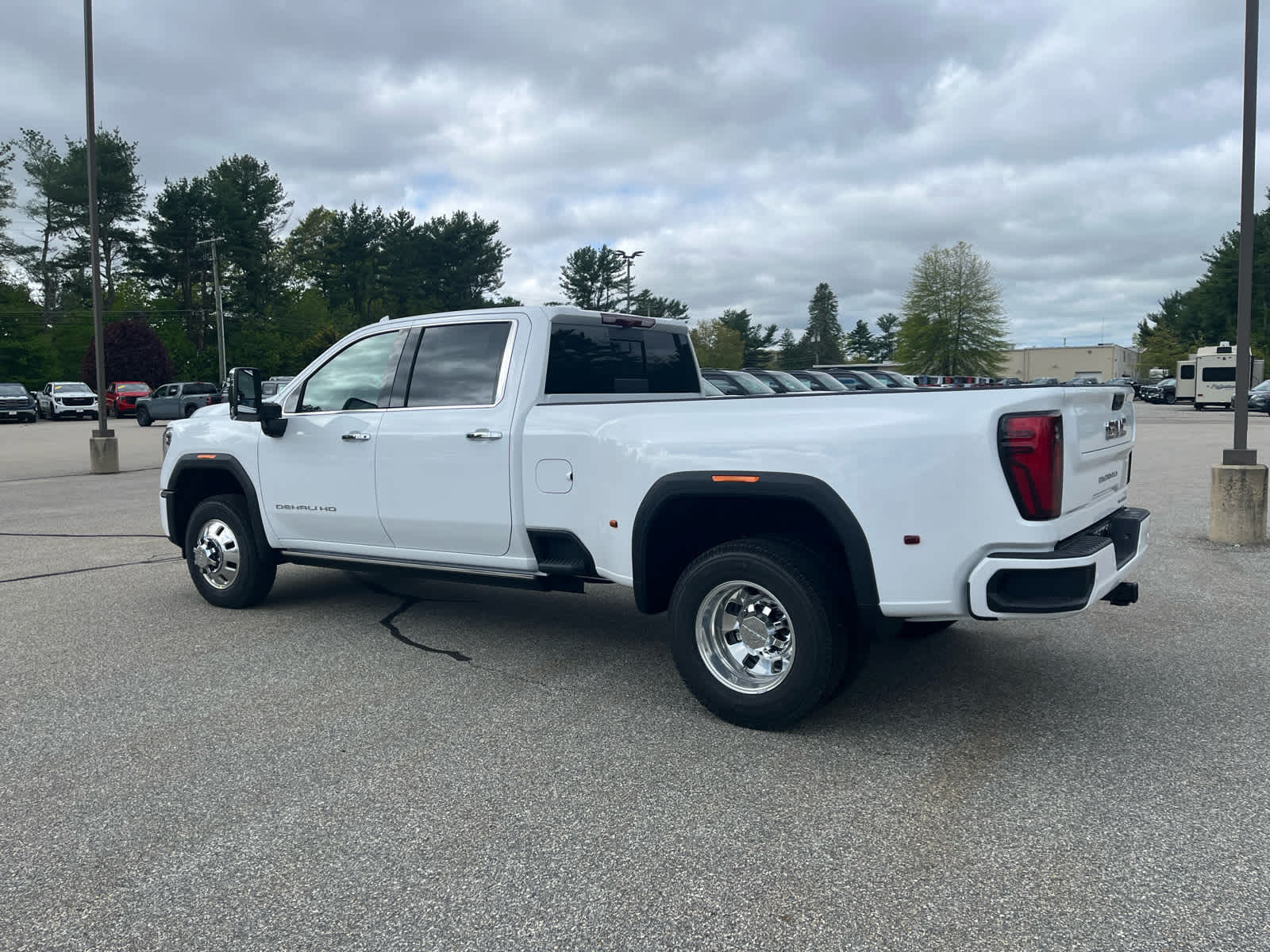 2026 GMC Sierra 3500 HD Denali DRW