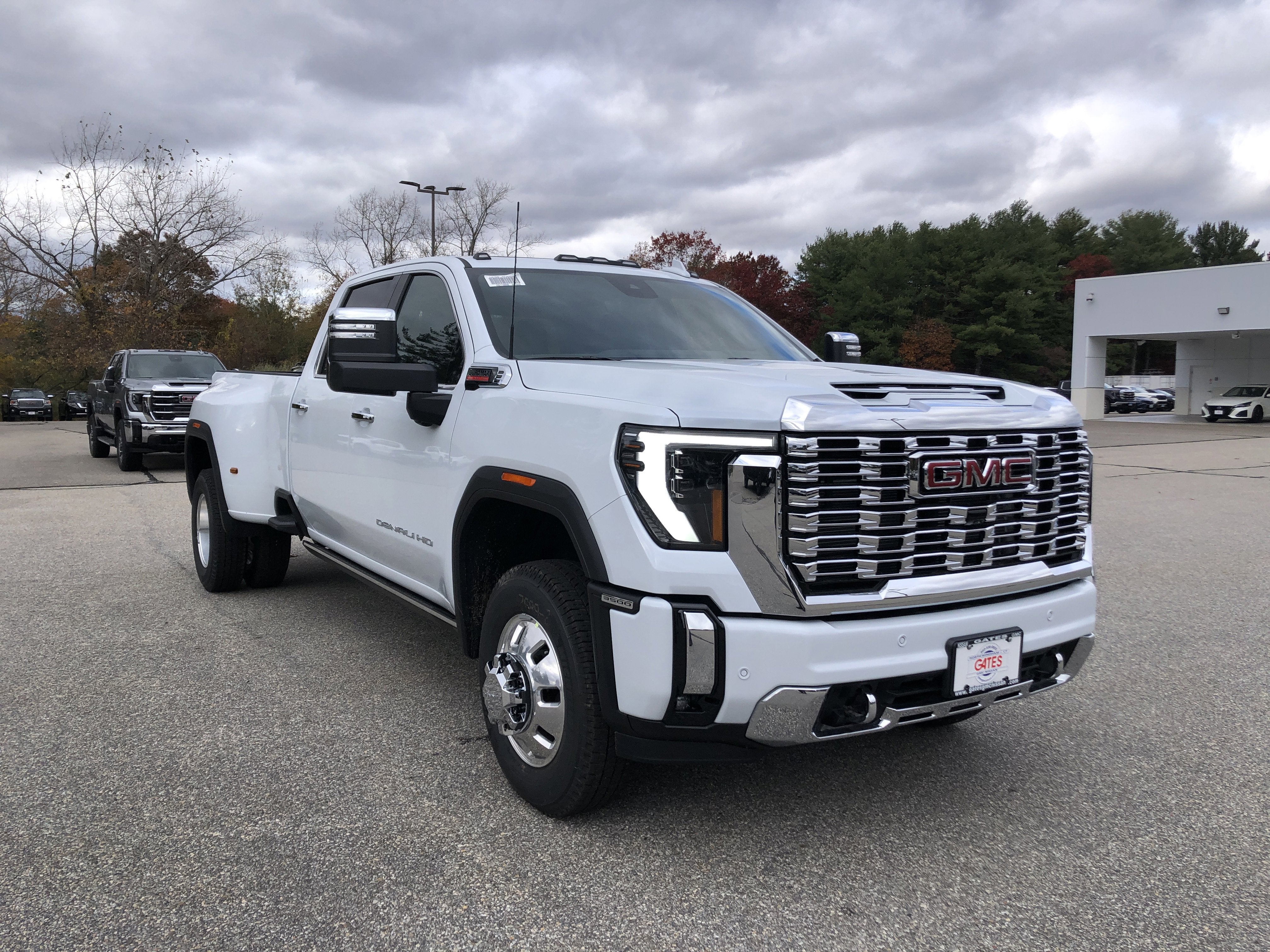 2026 GMC Sierra 3500 HD Denali DRW