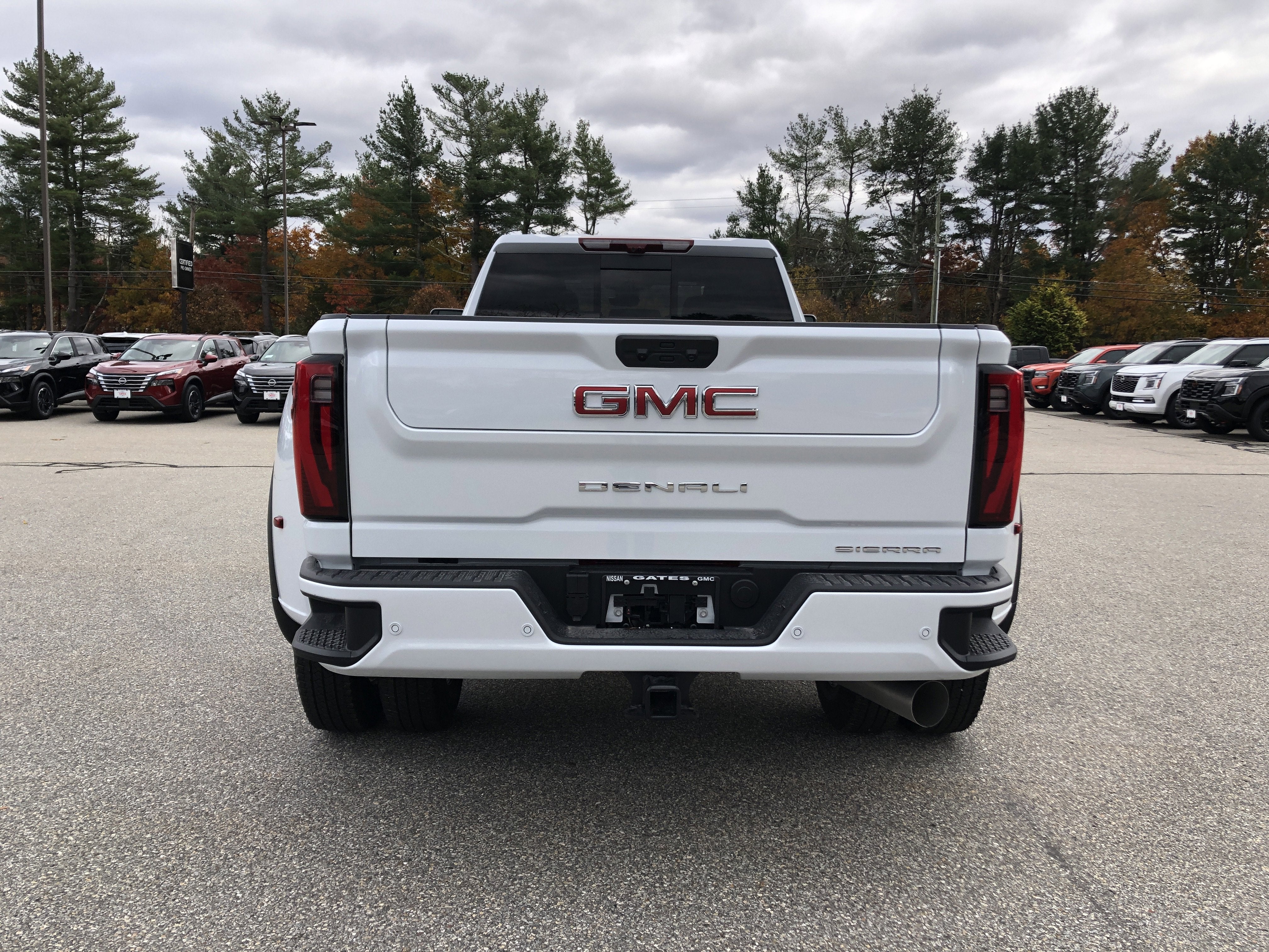 2026 GMC Sierra 3500 HD Denali DRW