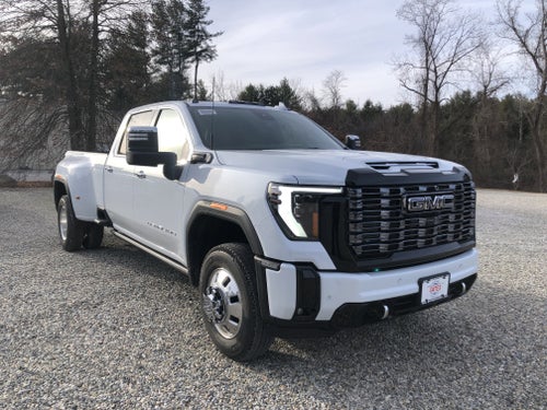 2026 GMC Sierra 3500 HD Denali Ultimate DRW