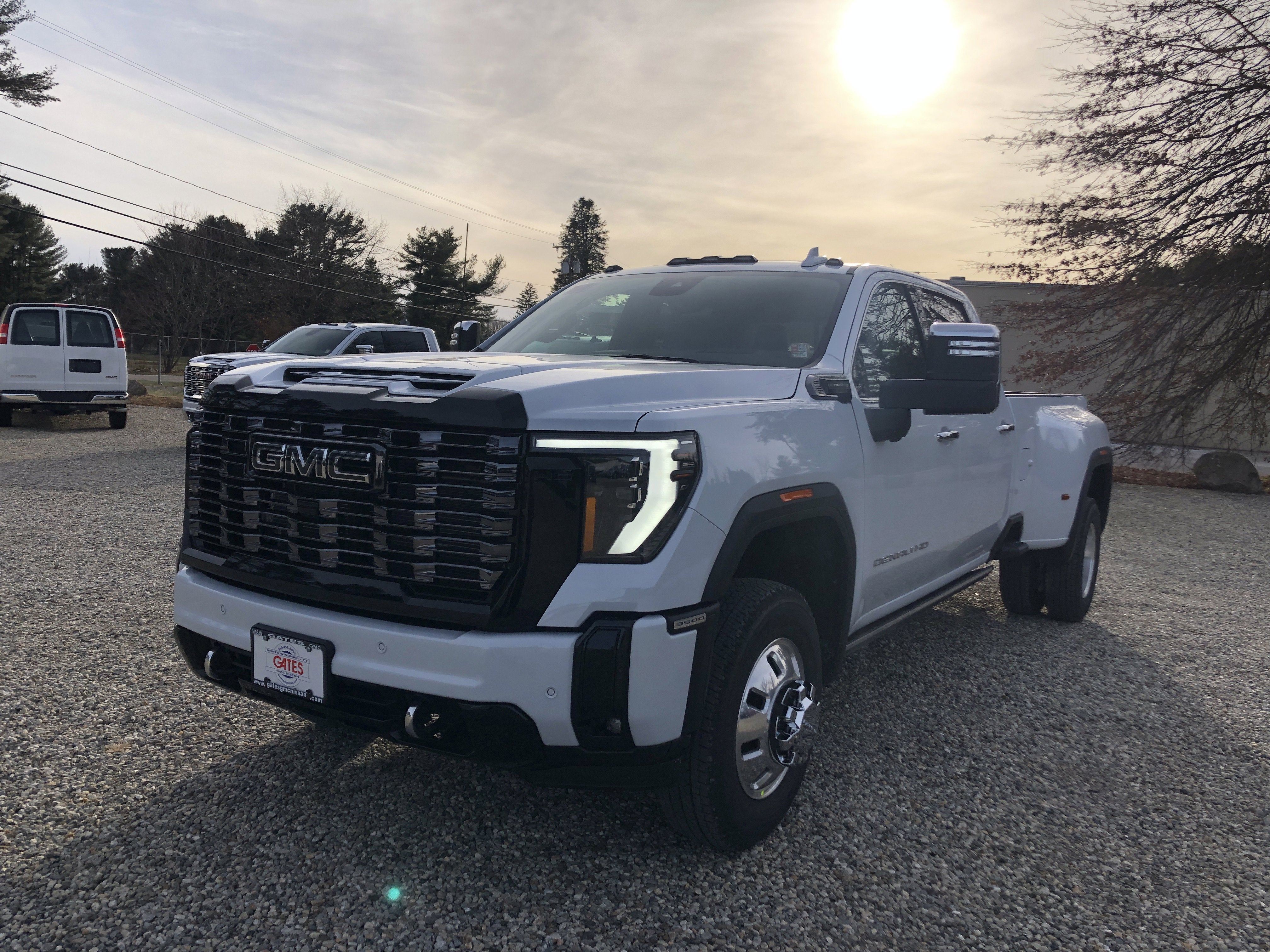 2026 GMC Sierra 3500 HD Denali Ultimate DRW