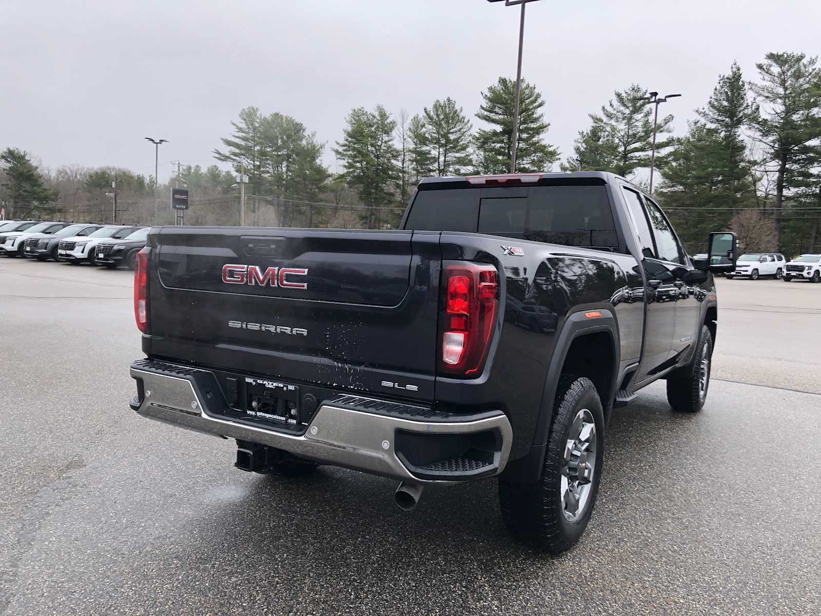 2026 GMC Sierra 2500 HD SLE