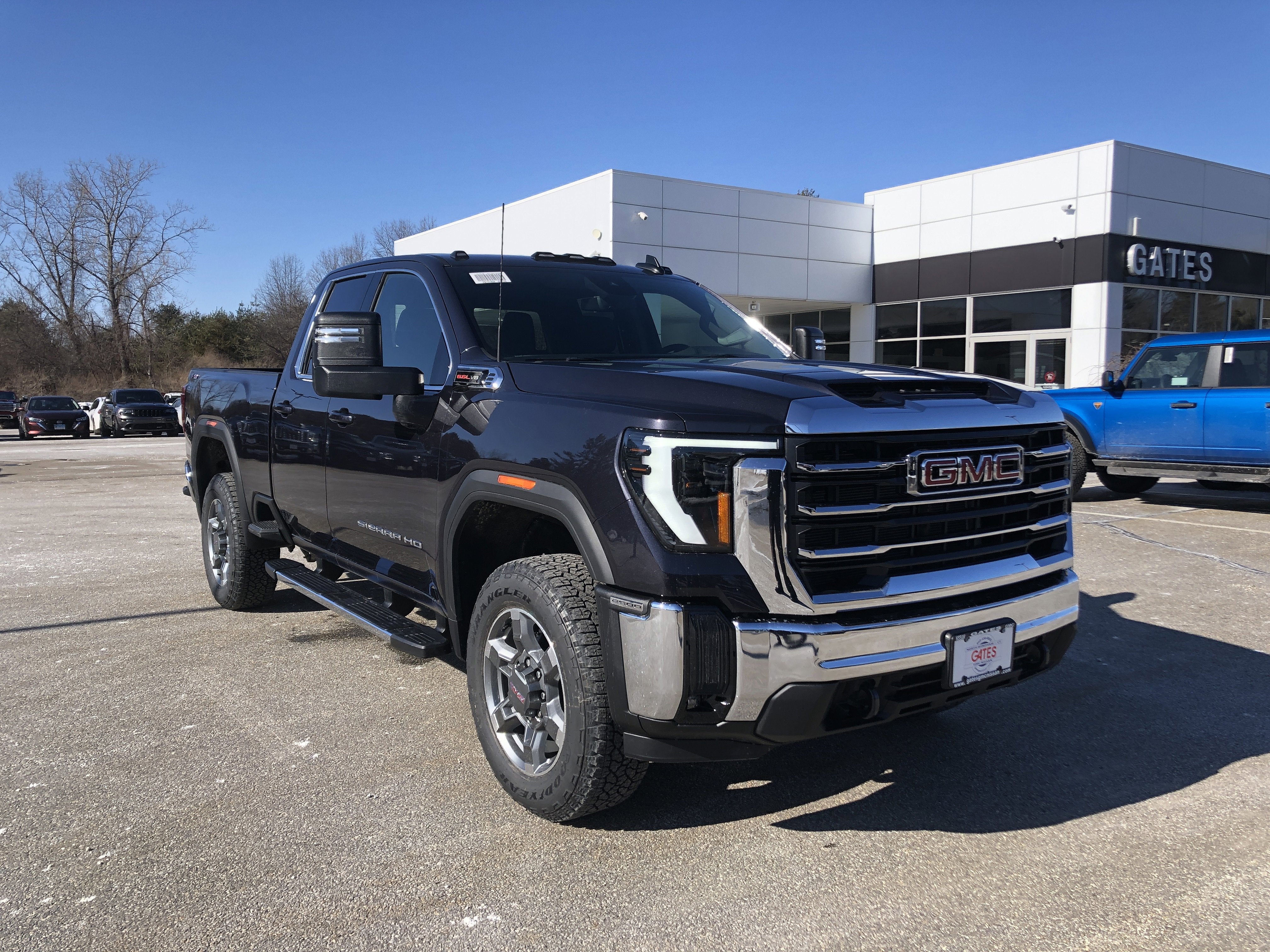2026 GMC Sierra 2500 HD SLE