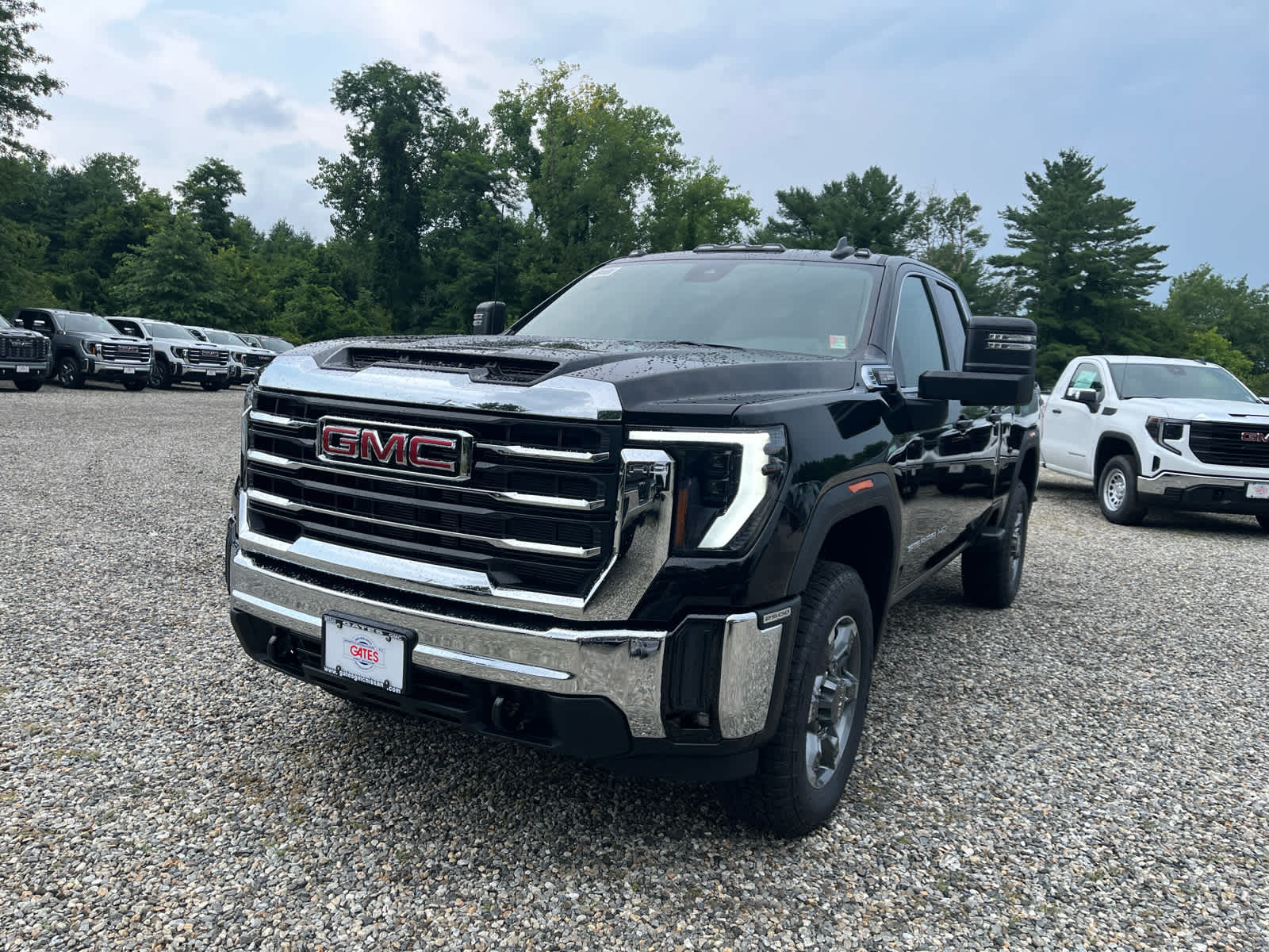 2026 GMC Sierra 2500 HD SLE