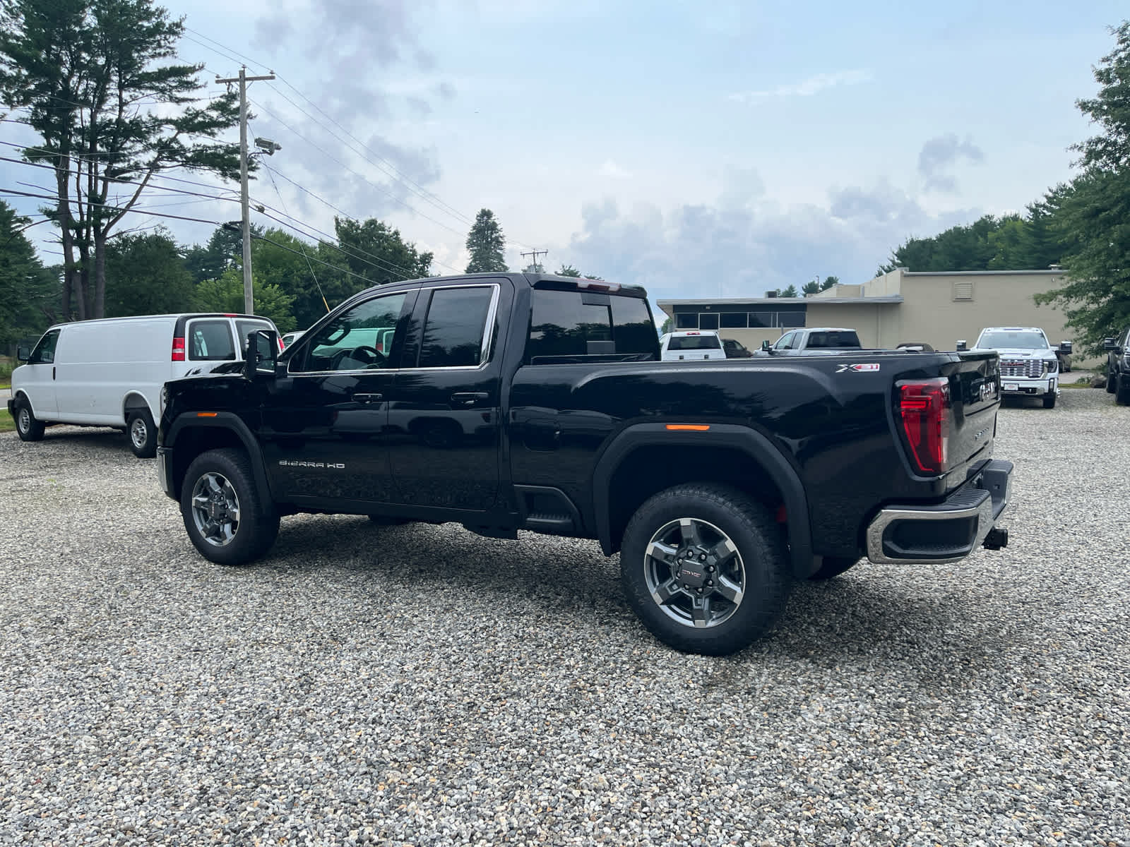 2026 GMC Sierra 2500 HD SLE