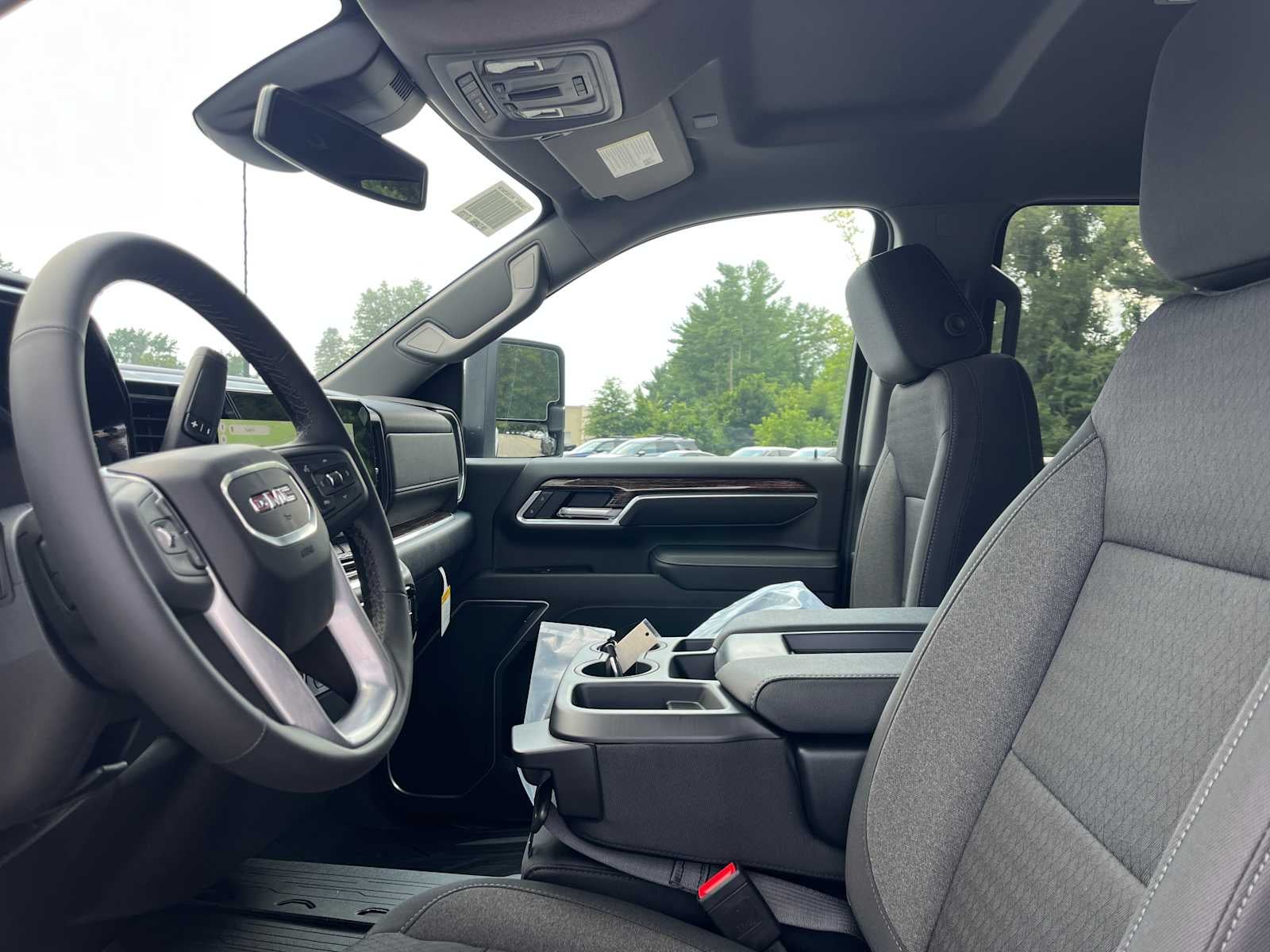 2026 GMC Sierra 2500 HD SLE