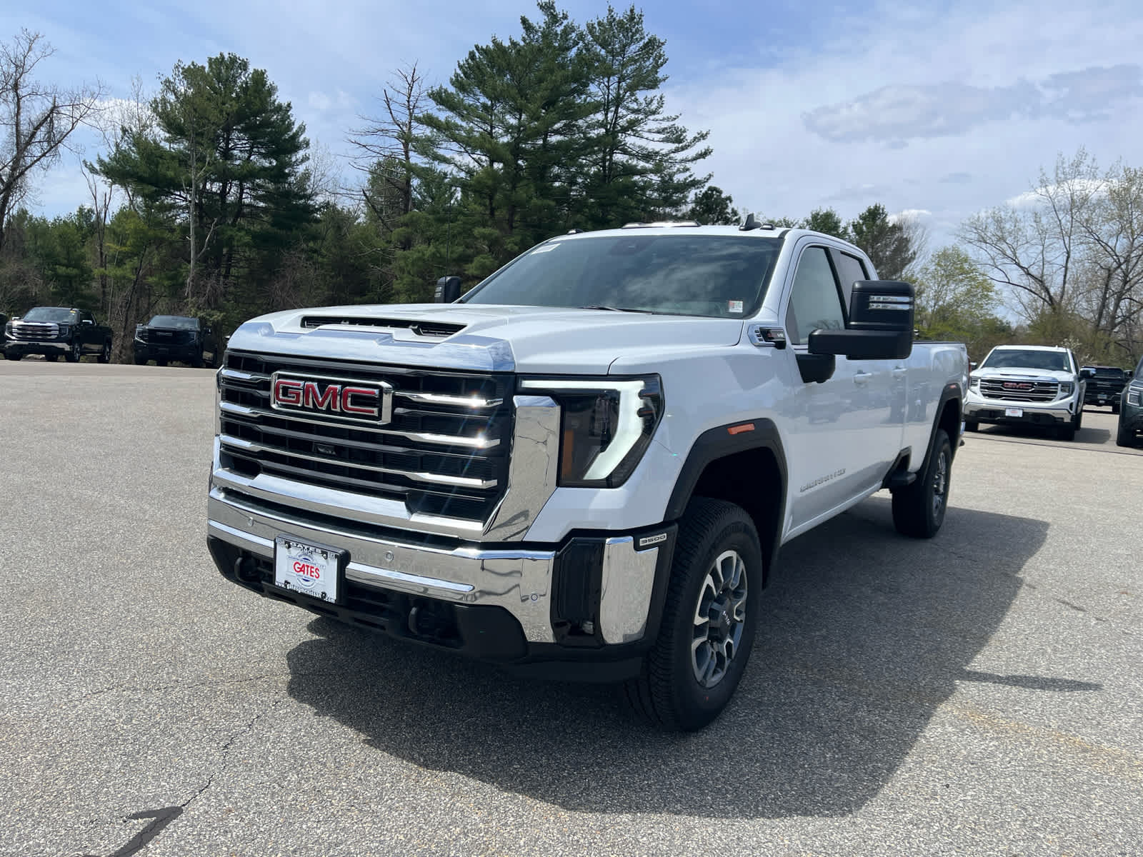 2026 GMC Sierra 3500 HD SLE