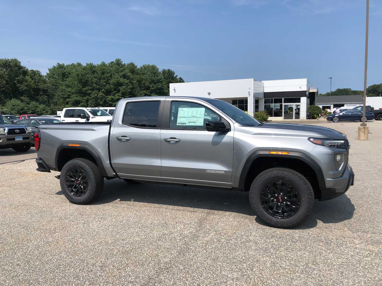 2026 GMC Canyon Elevation