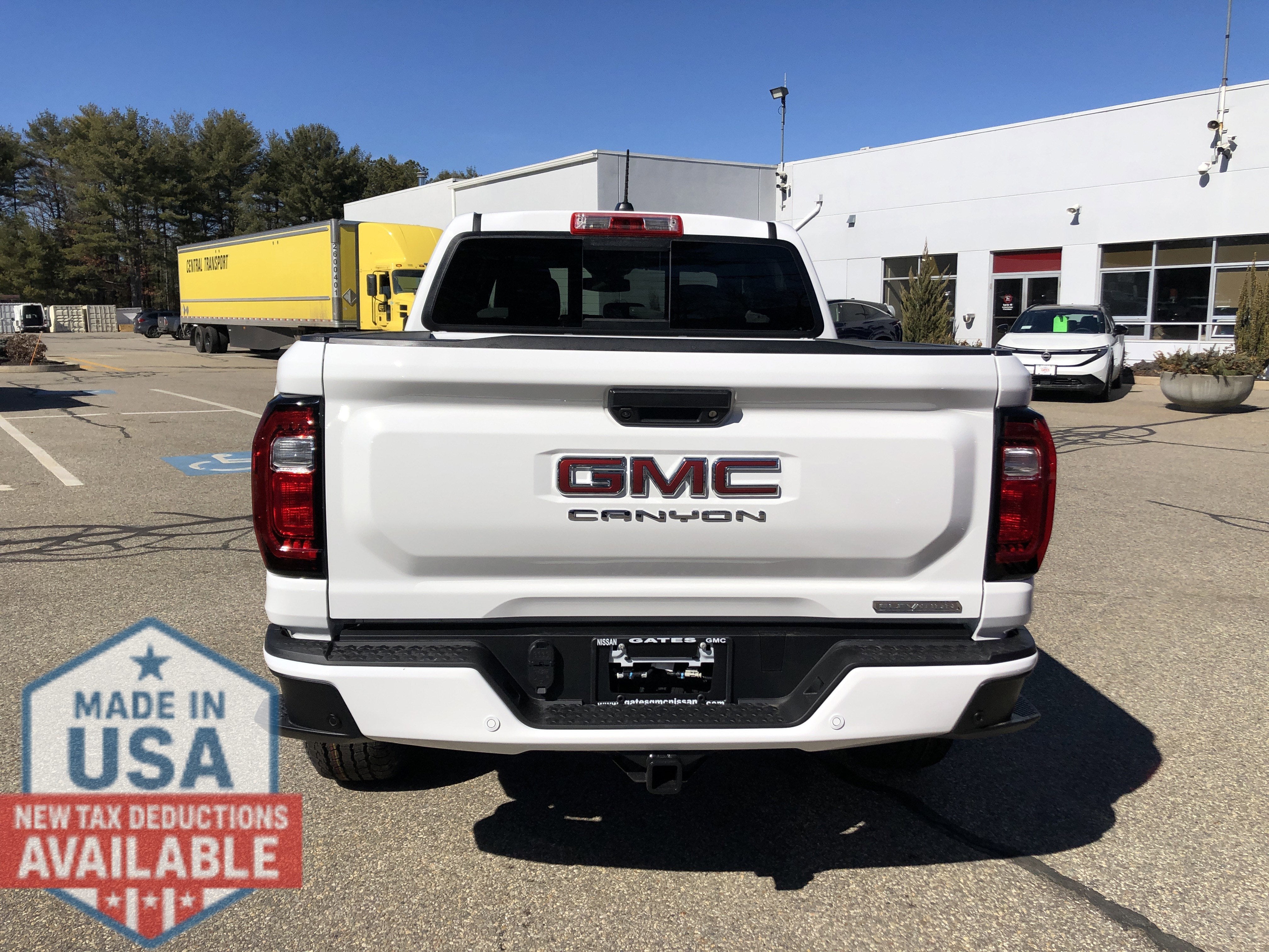 2026 GMC Canyon Elevation