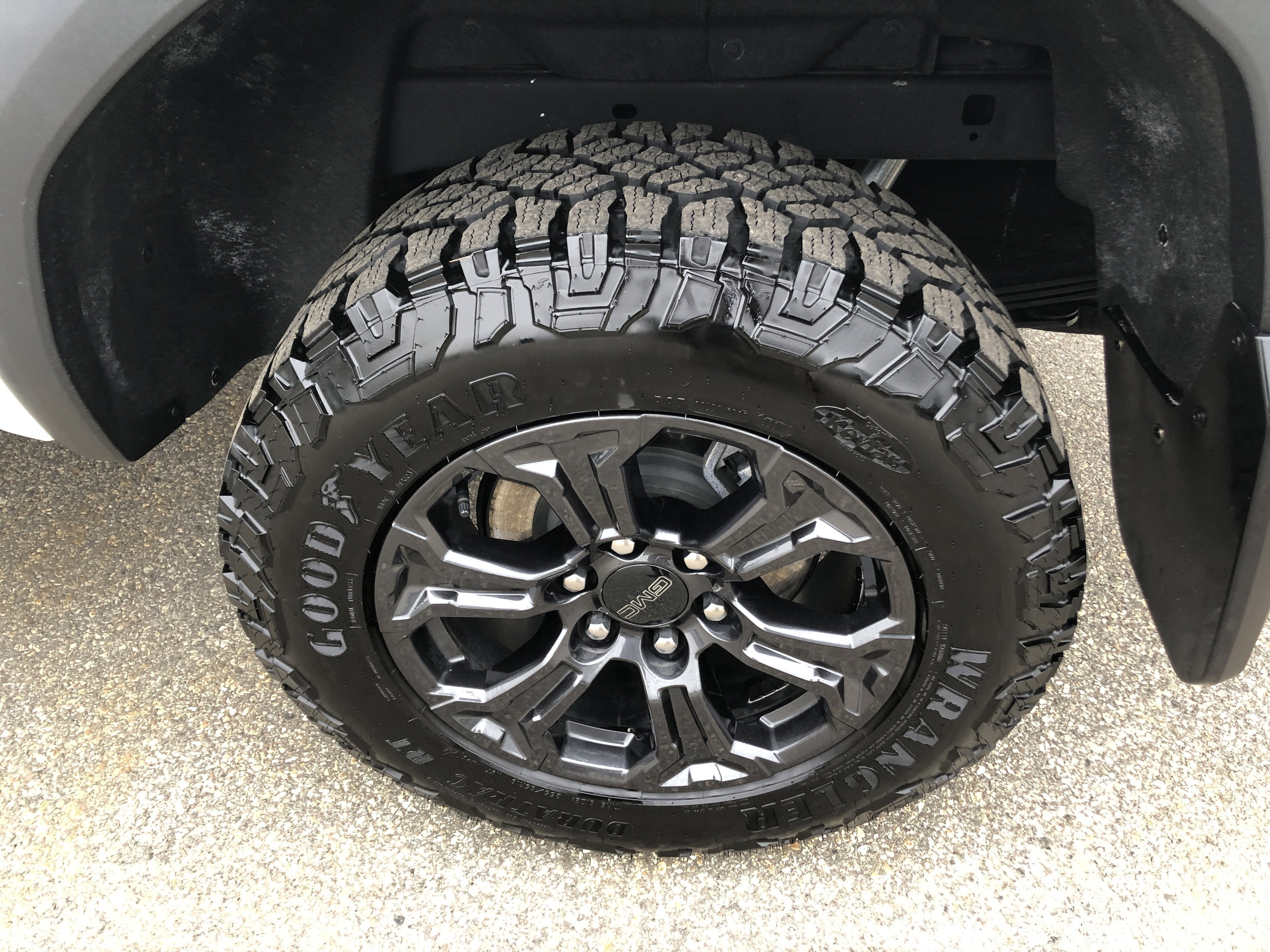 2024 GMC Canyon Elevation