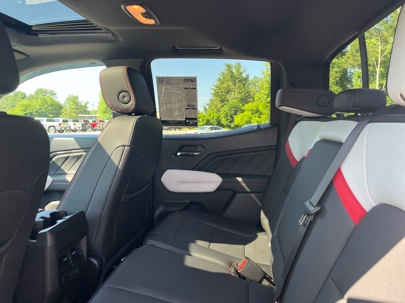 2024 GMC Canyon AT4X